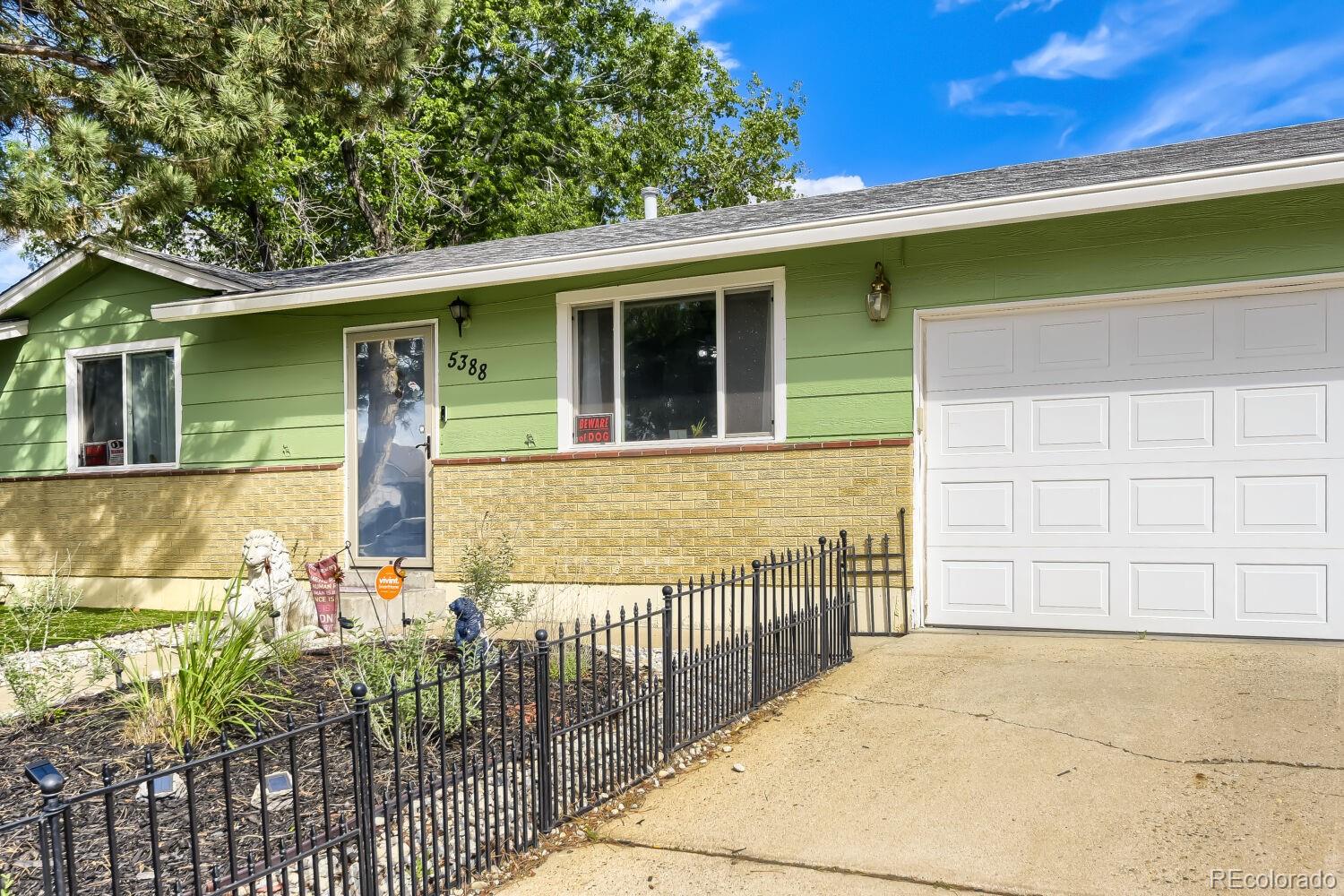 MLS Image #3 for 5388  billings street,denver, Colorado