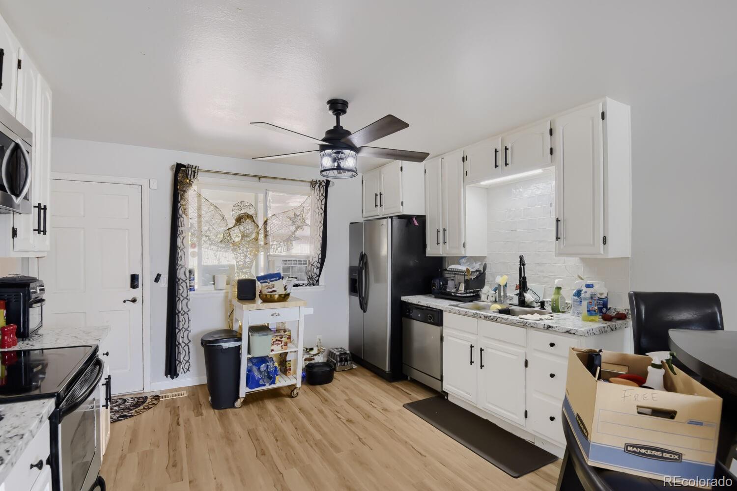 MLS Image #4 for 5388  billings street,denver, Colorado
