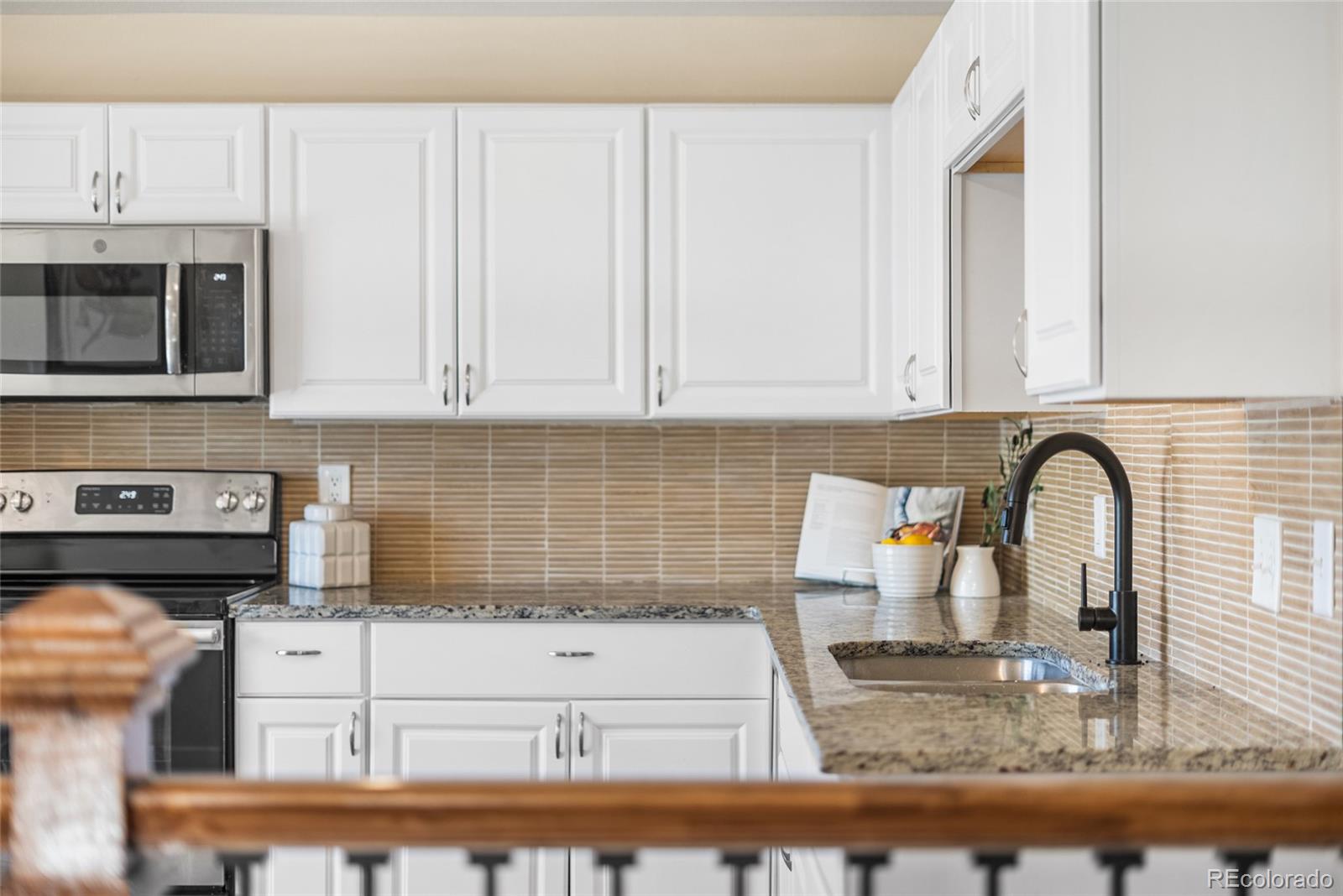 MLS Image #11 for 975 e 7th avenue,broomfield, Colorado