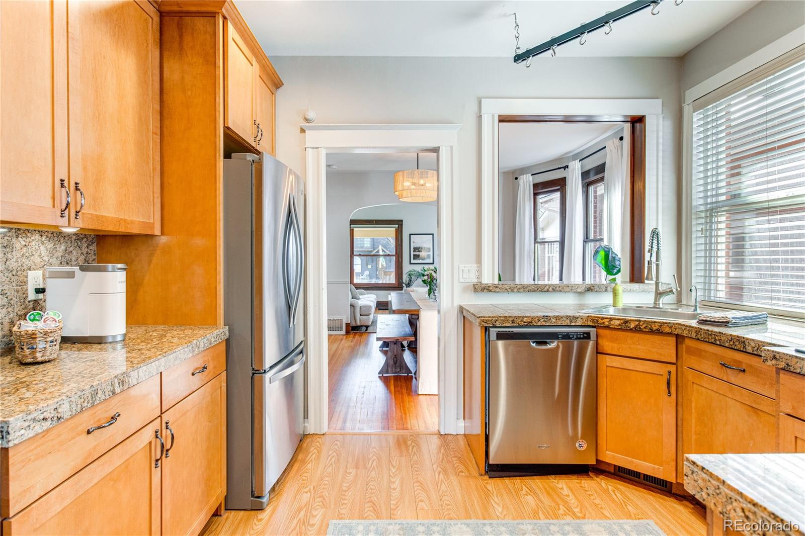 MLS Image #7 for 719 s clarkson street,denver, Colorado