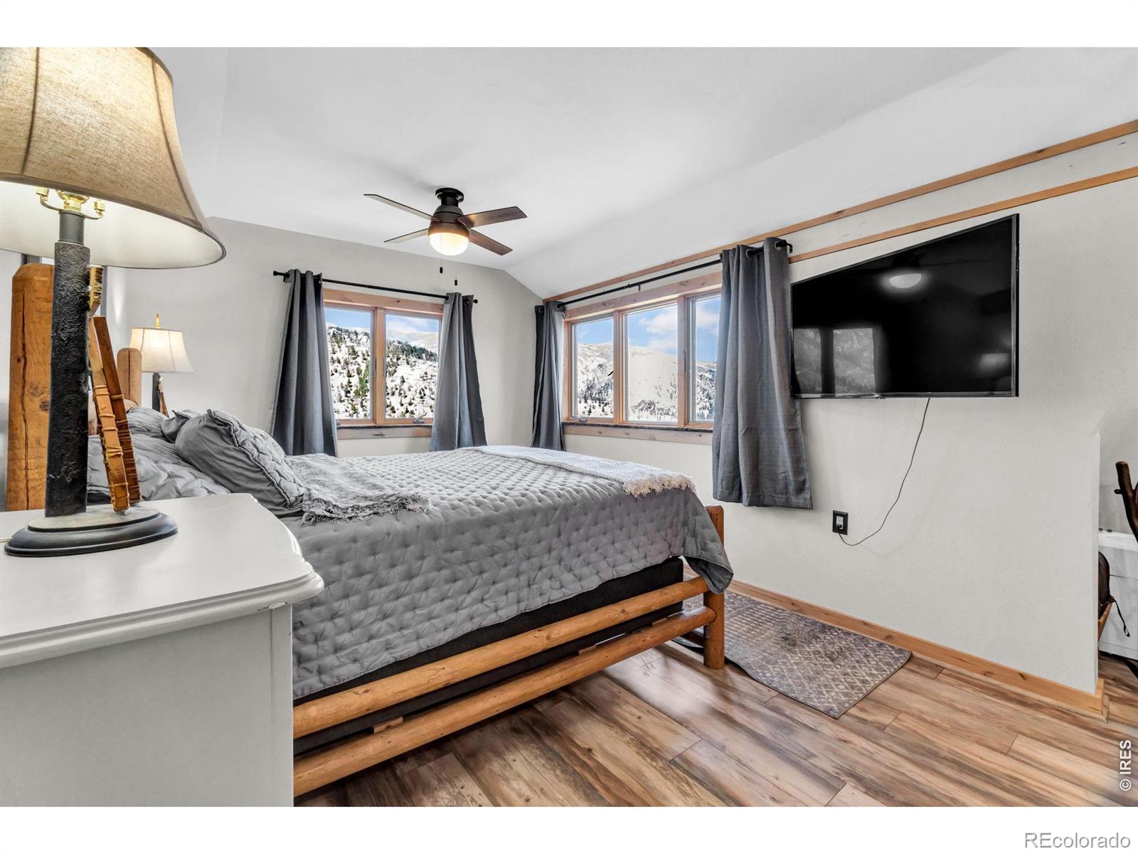 MLS Image #14 for 500  bulwark ridge drive,glen haven, Colorado