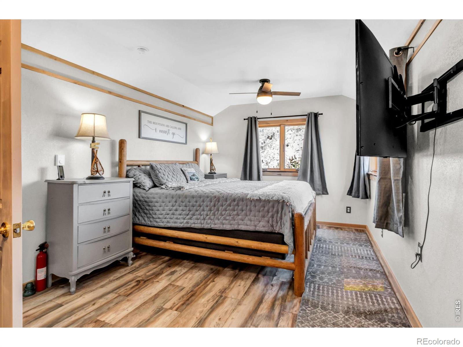 MLS Image #15 for 500  bulwark ridge drive,glen haven, Colorado