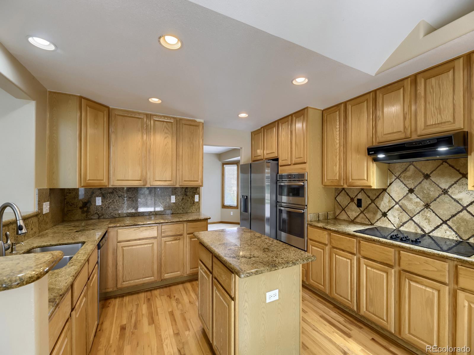 MLS Image #12 for 10118  stephen place,highlands ranch, Colorado