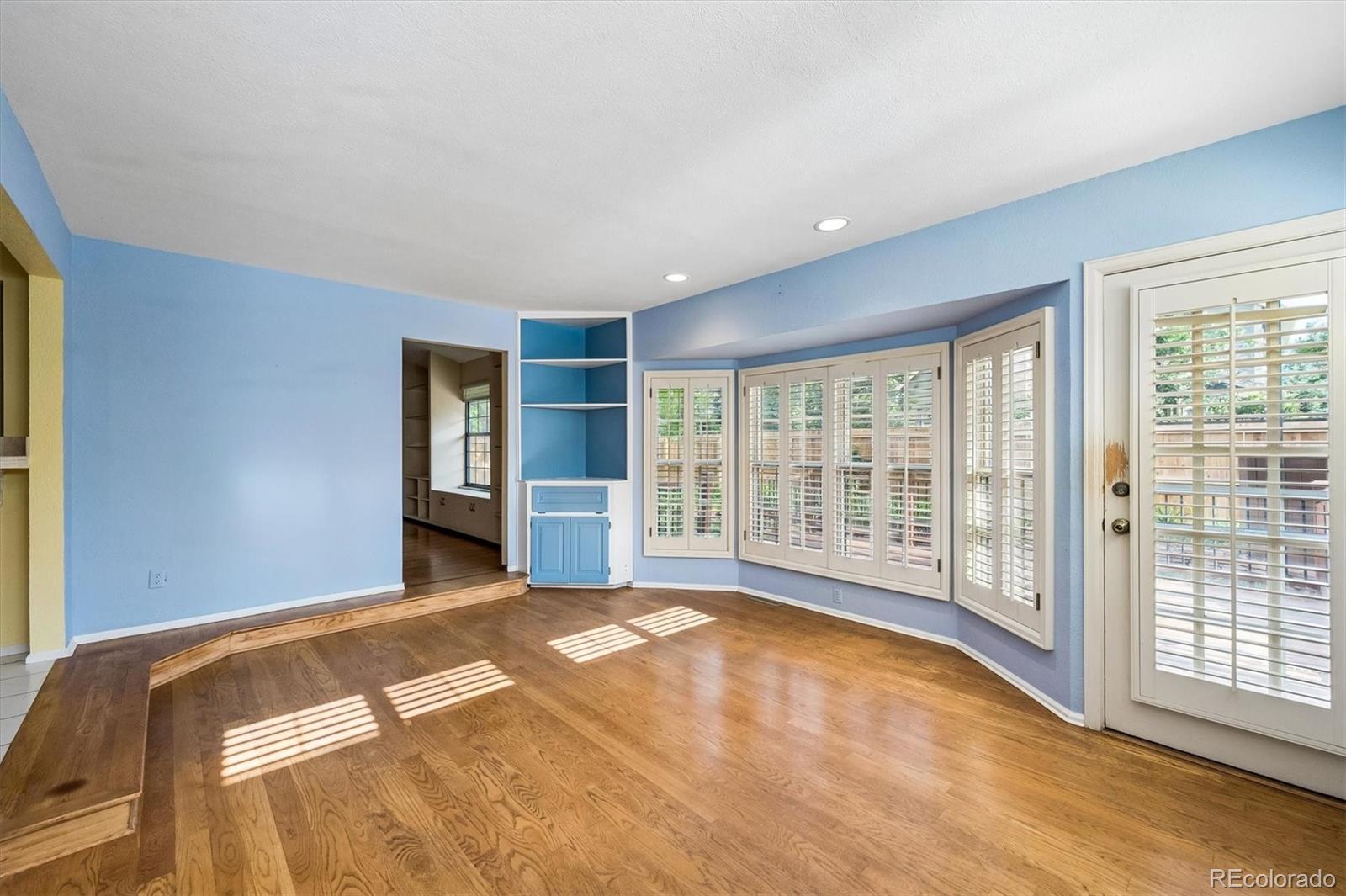 MLS Image #16 for 12210 e vassar drive,aurora, Colorado