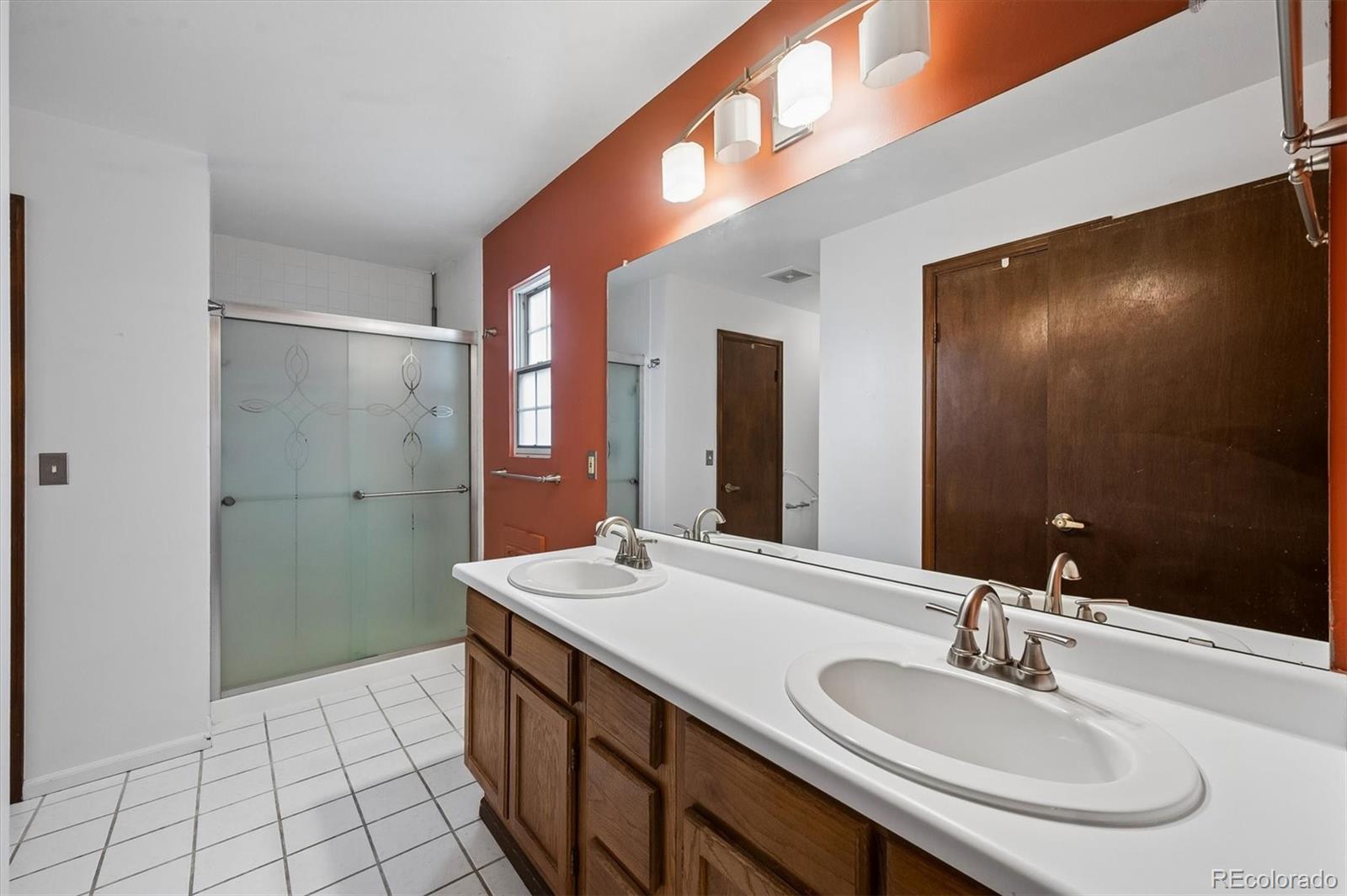 MLS Image #21 for 12210 e vassar drive,aurora, Colorado