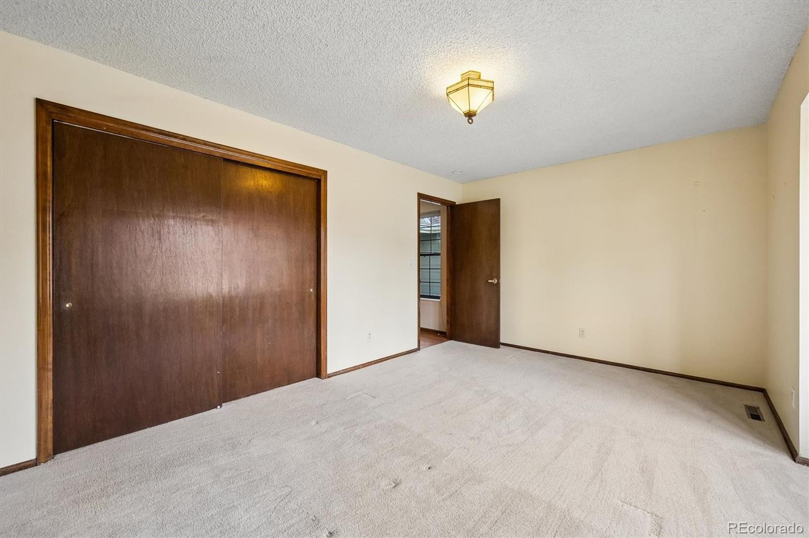 MLS Image #26 for 12210 e vassar drive,aurora, Colorado