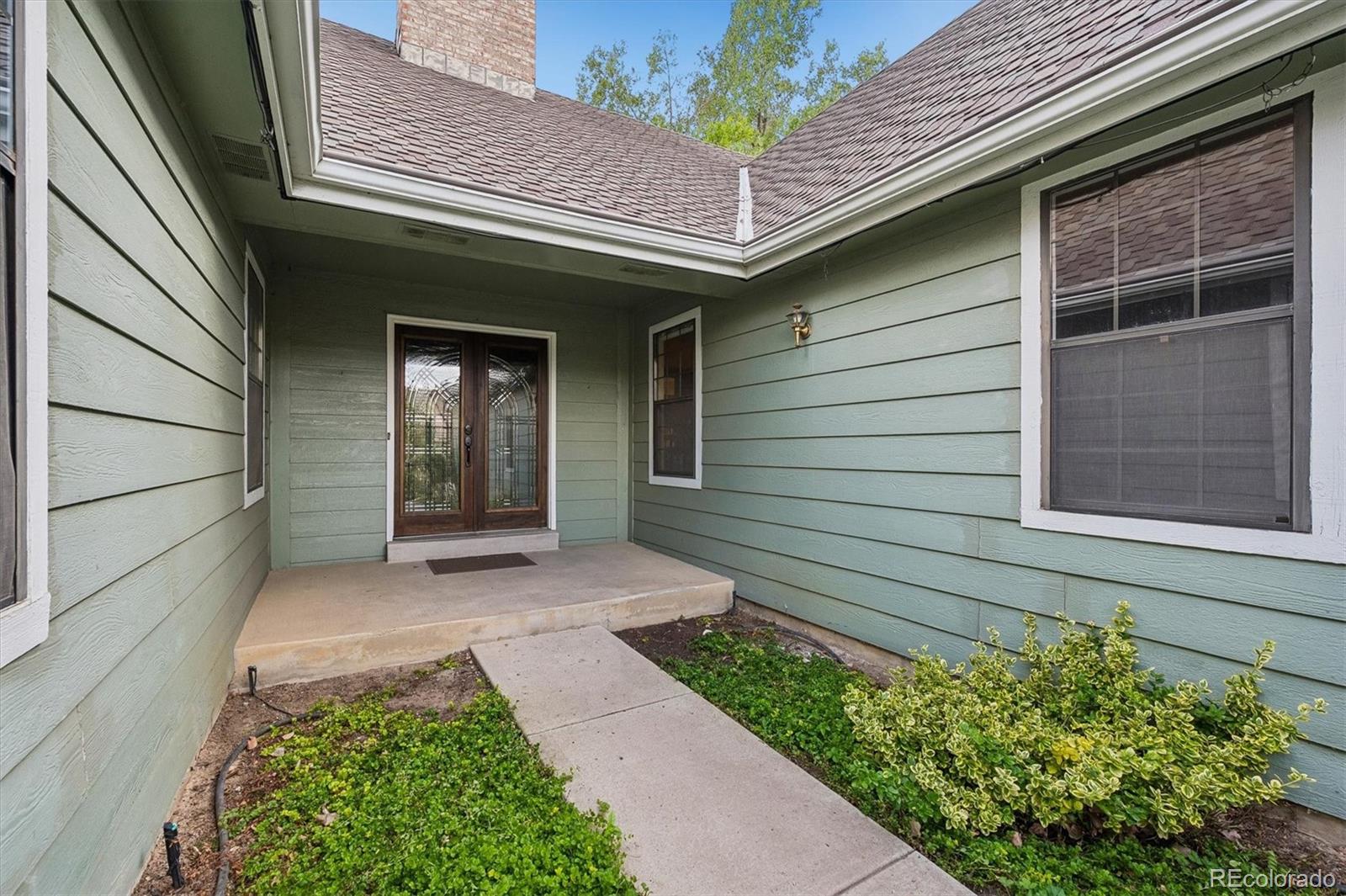 MLS Image #3 for 12210 e vassar drive,aurora, Colorado