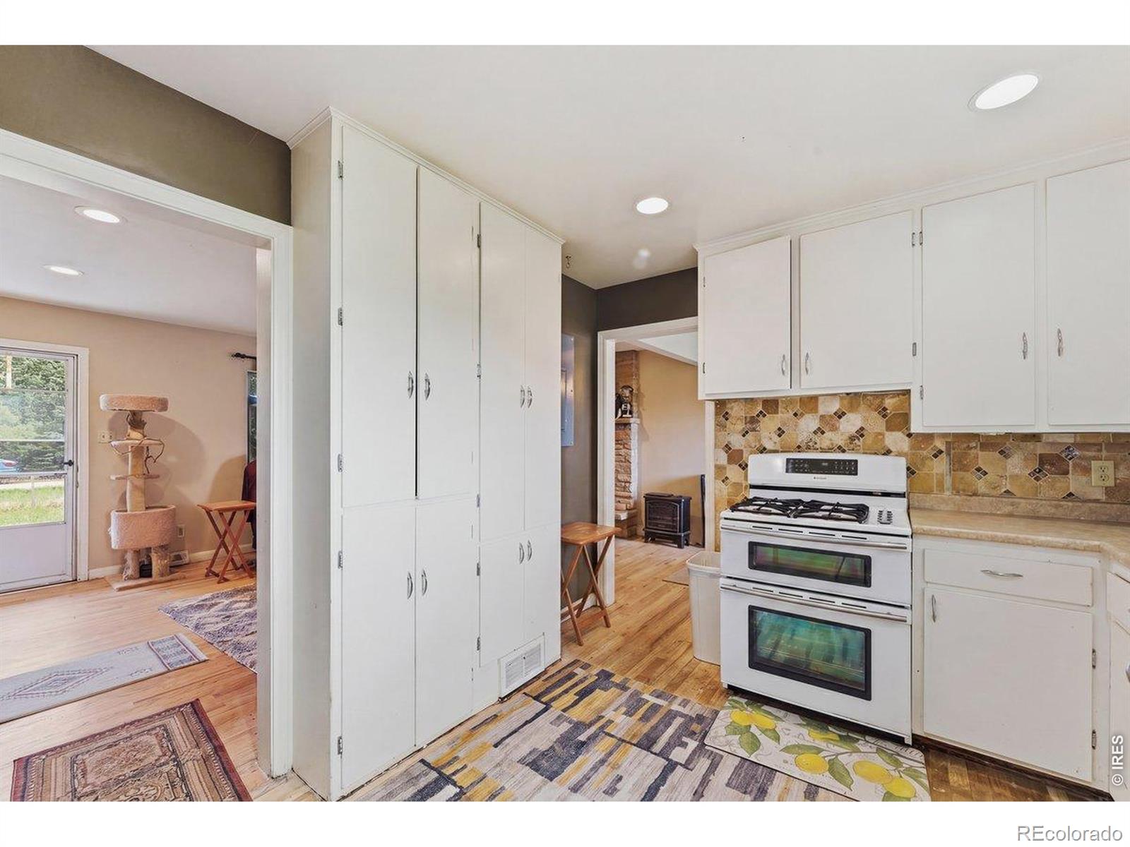 MLS Image #5 for 2919  farview drive,fort collins, Colorado