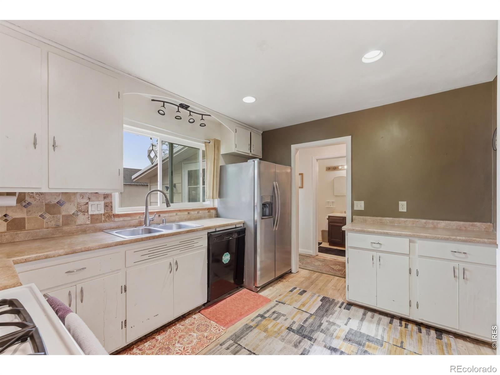 MLS Image #7 for 2919  farview drive,fort collins, Colorado