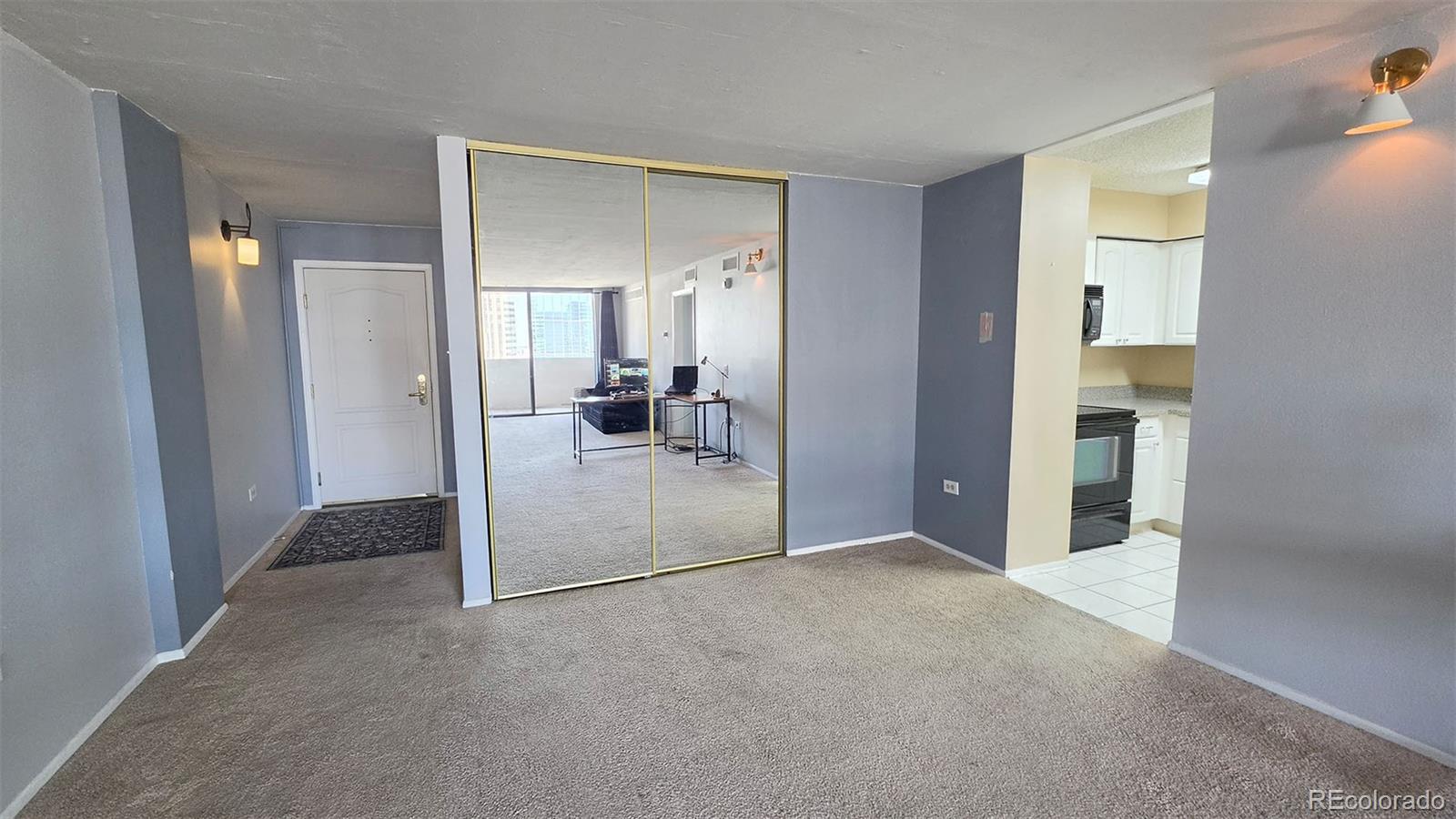 MLS Image #5 for 1020  15th street,denver, Colorado