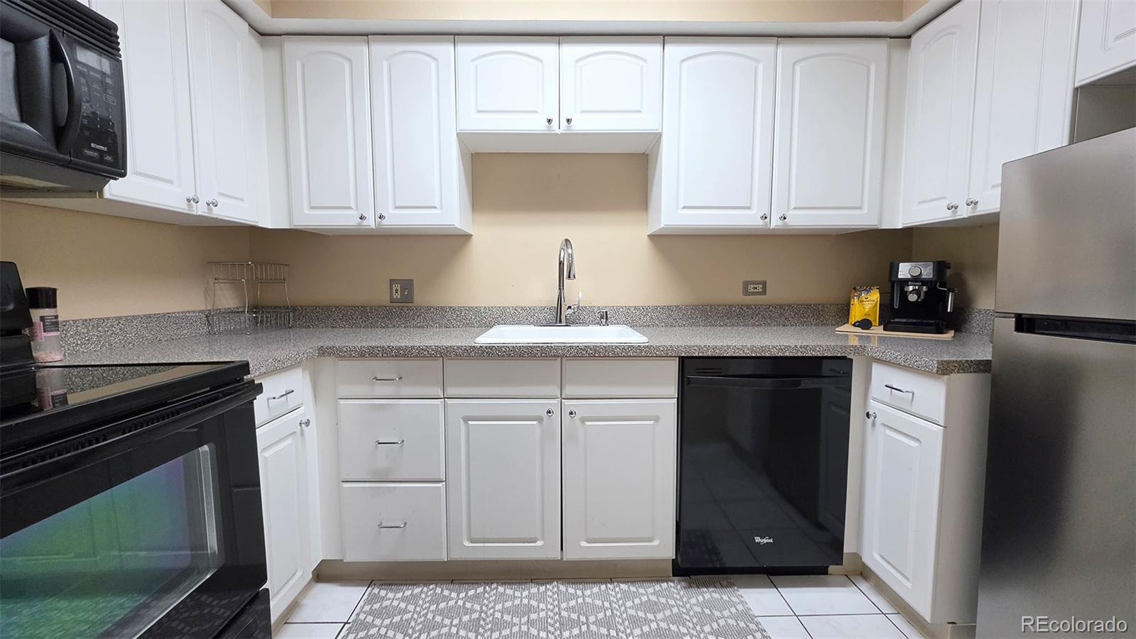 MLS Image #7 for 1020  15th street,denver, Colorado