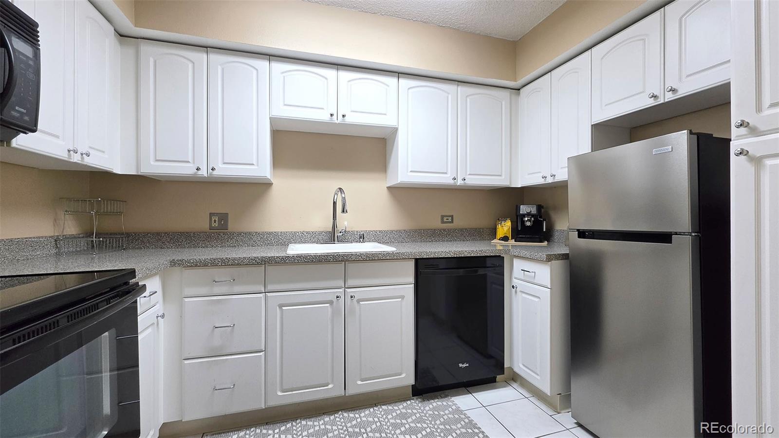MLS Image #8 for 1020  15th street,denver, Colorado