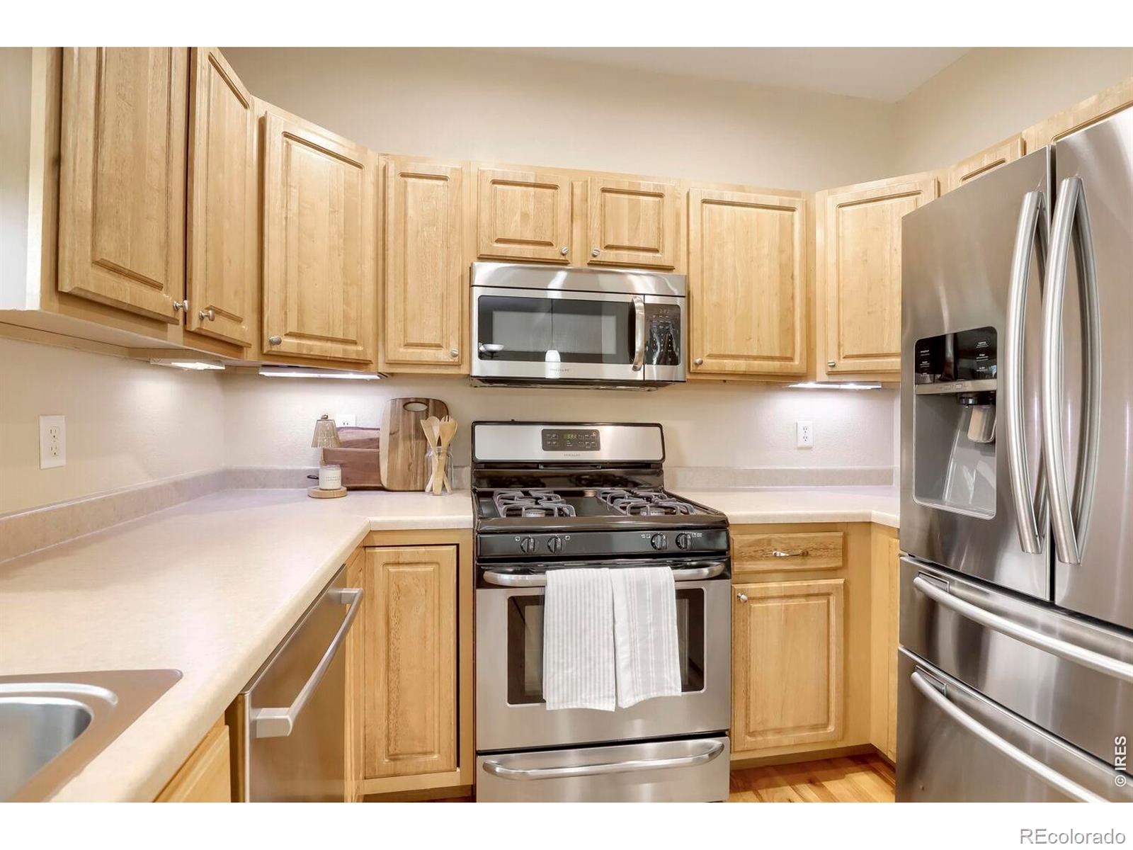 MLS Image #11 for 2261  watersong circle,longmont, Colorado