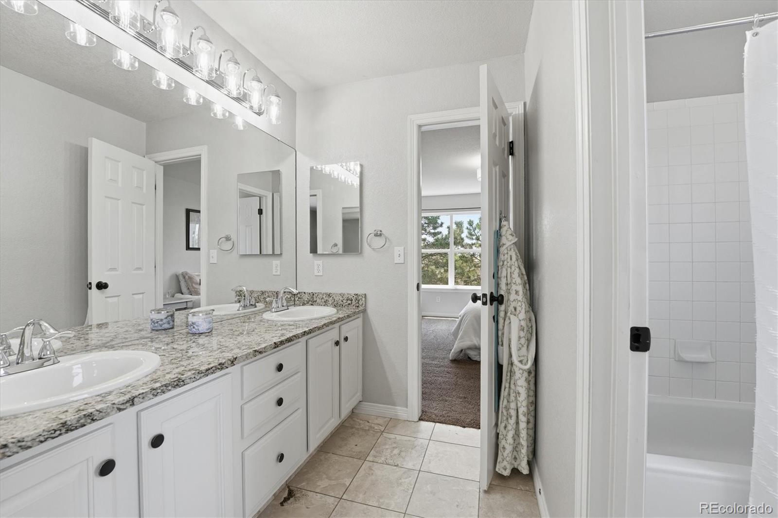 MLS Image #22 for 822  shadowstone drive,highlands ranch, Colorado