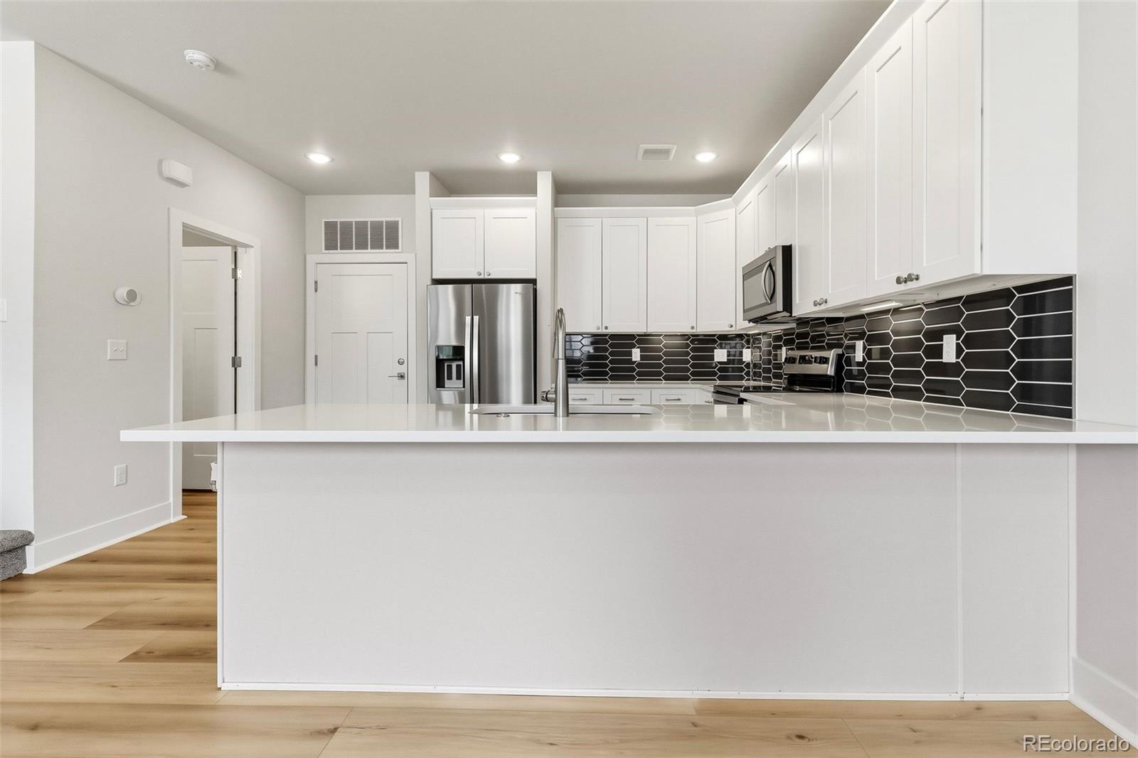 MLS Image #8 for 4125  24th street road,greeley, Colorado