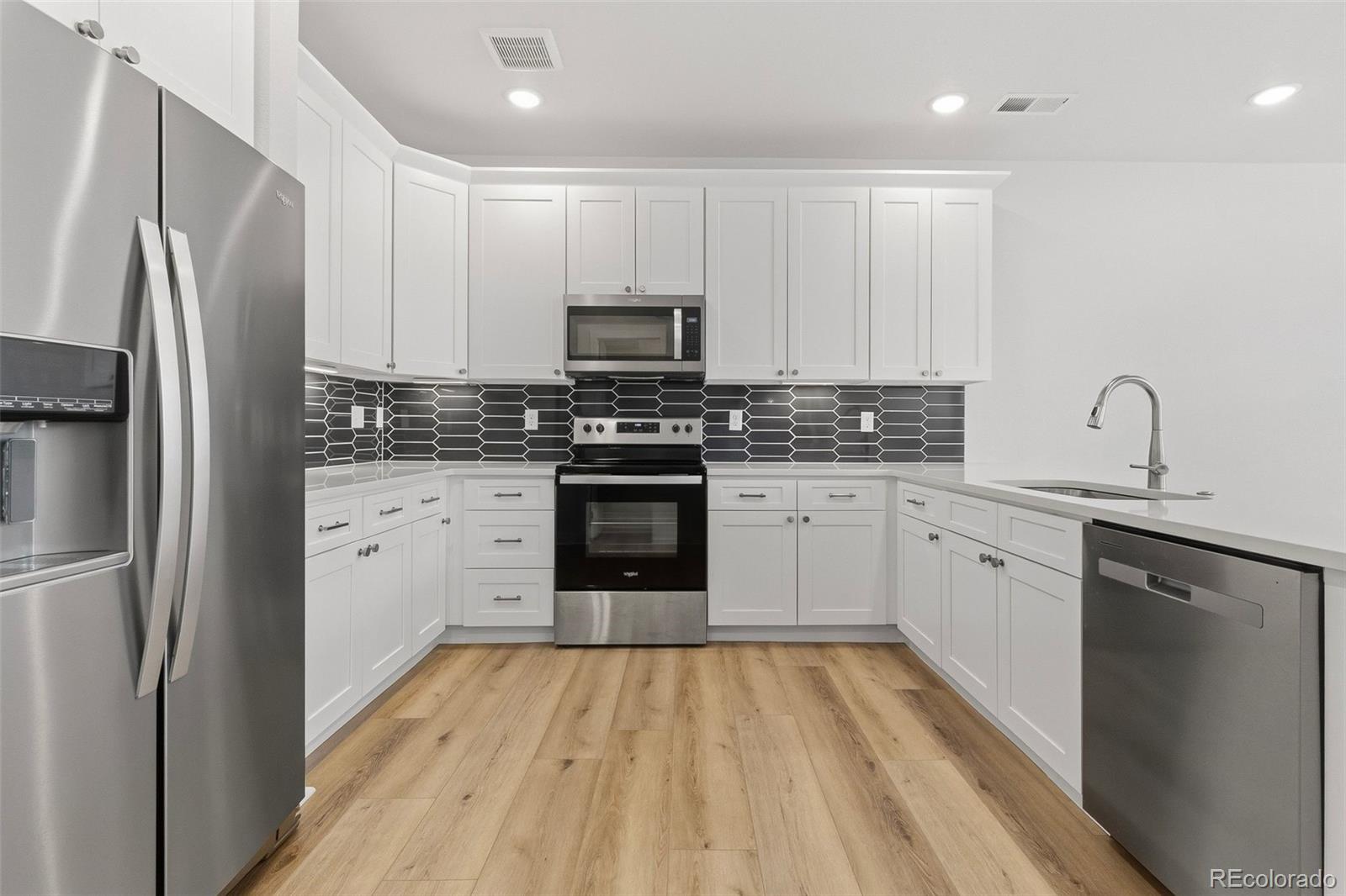 MLS Image #9 for 4125  24th street road,greeley, Colorado