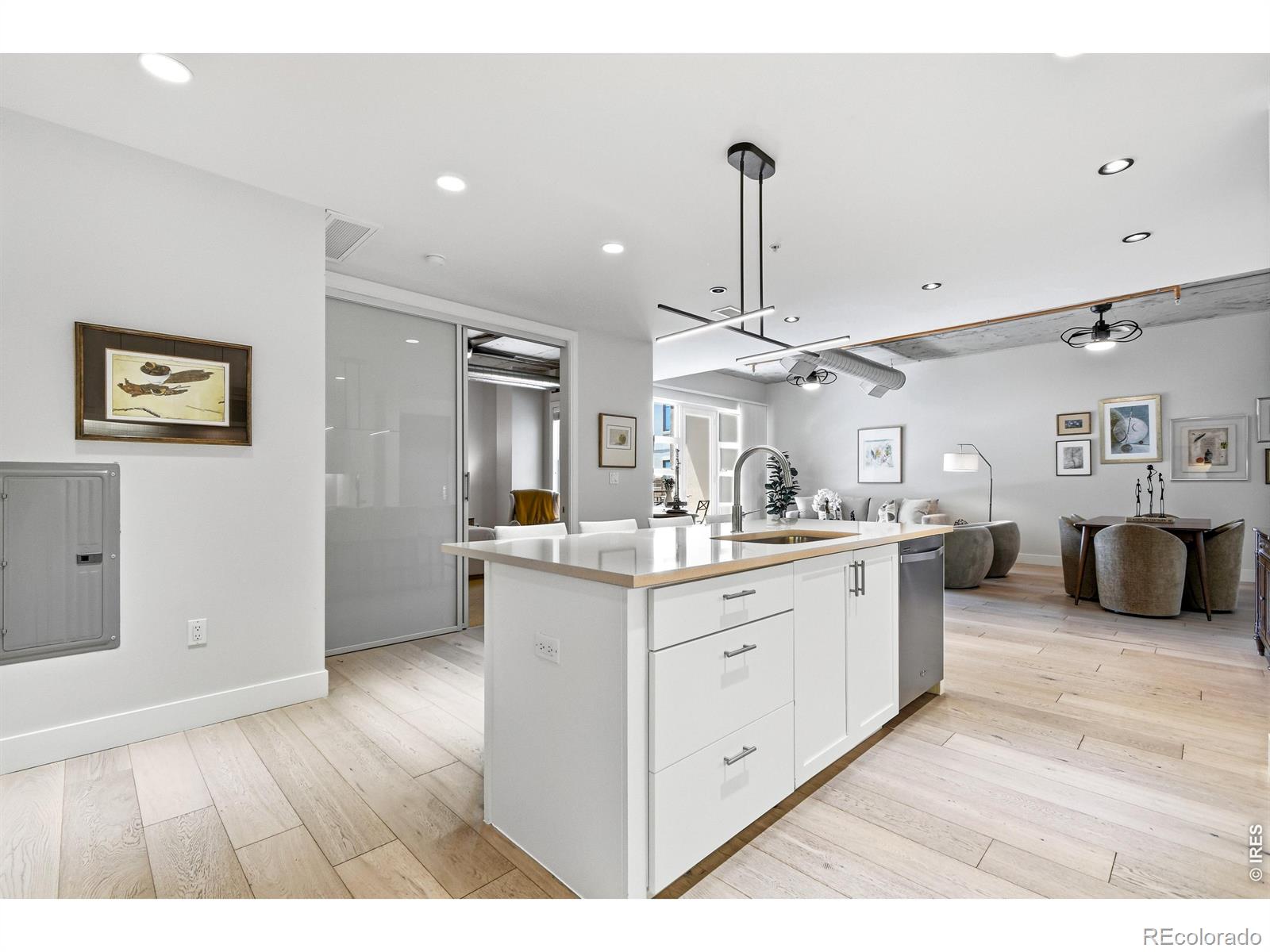 MLS Image #13 for 3301  arapahoe avenue,boulder, Colorado