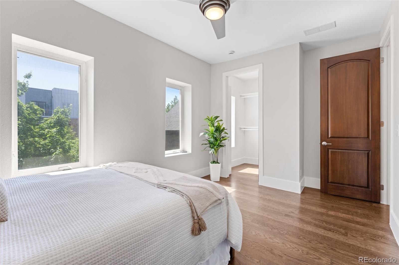 MLS Image #27 for 2521  lawrence street,denver, Colorado