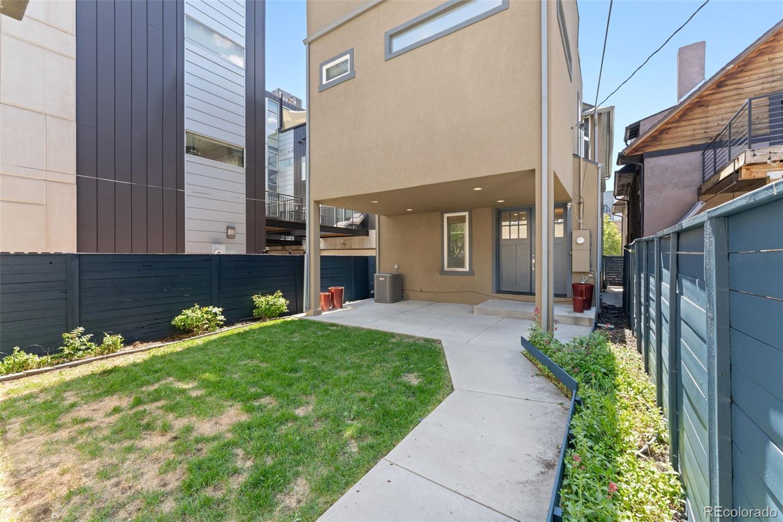 MLS Image #37 for 2521  lawrence street,denver, Colorado