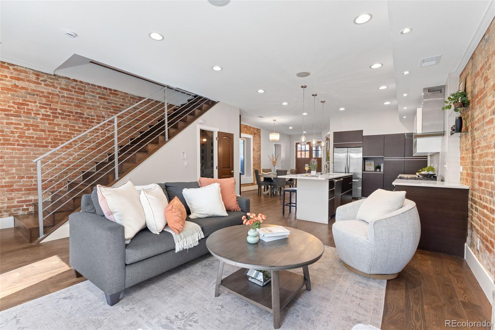 MLS Image #4 for 2521  lawrence street,denver, Colorado