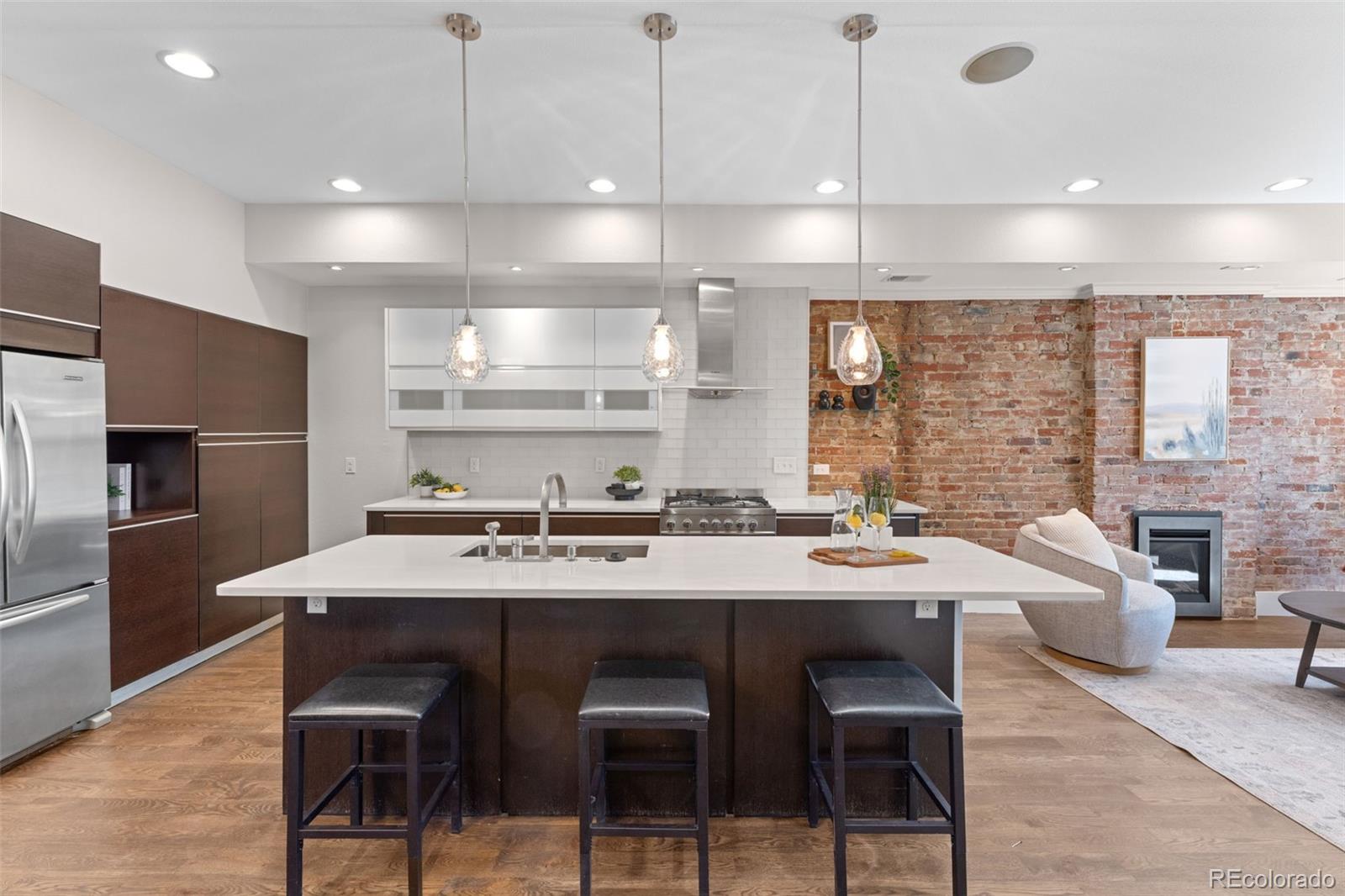 MLS Image #7 for 2521  lawrence street,denver, Colorado