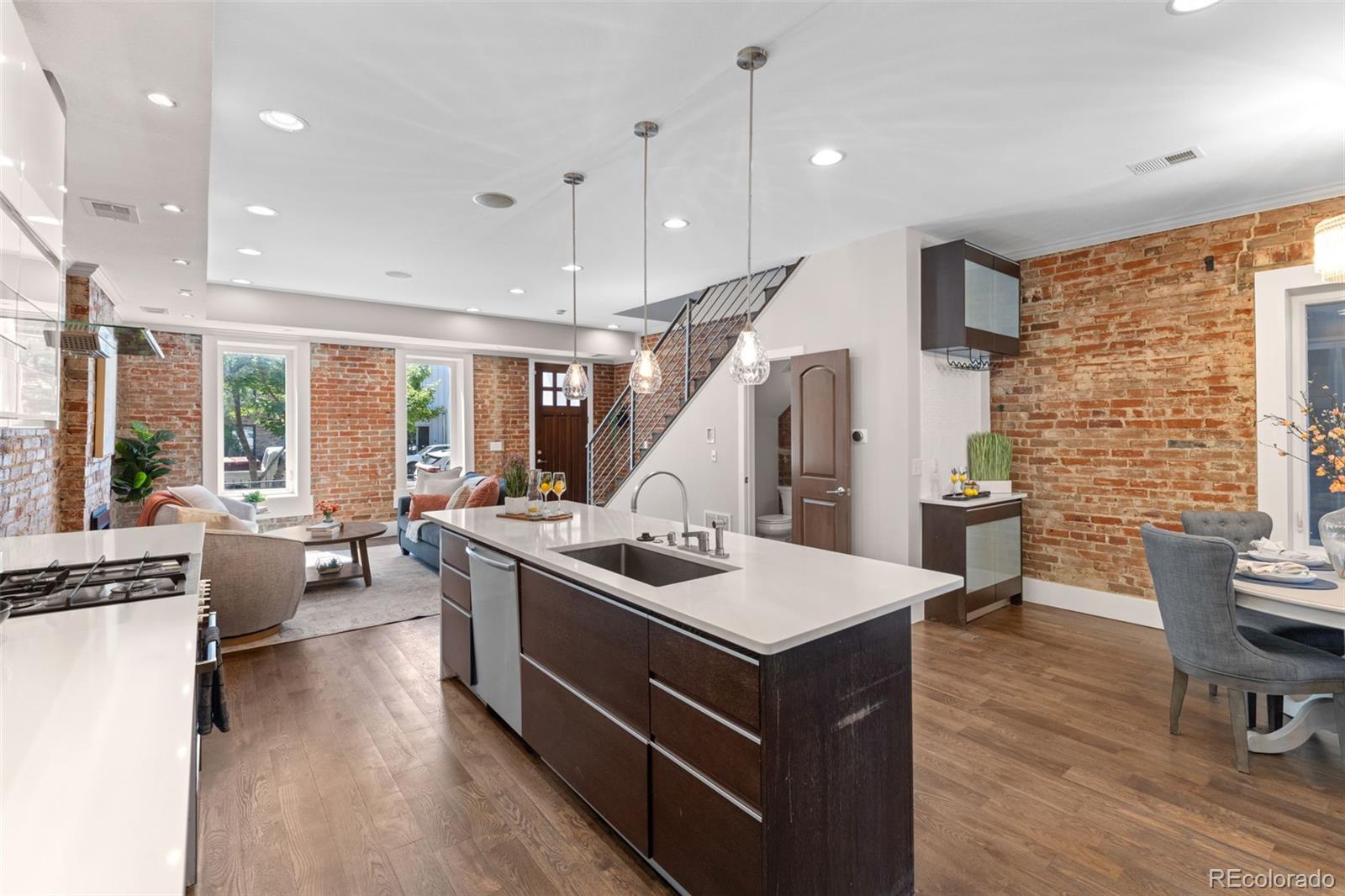 MLS Image #9 for 2521  lawrence street,denver, Colorado