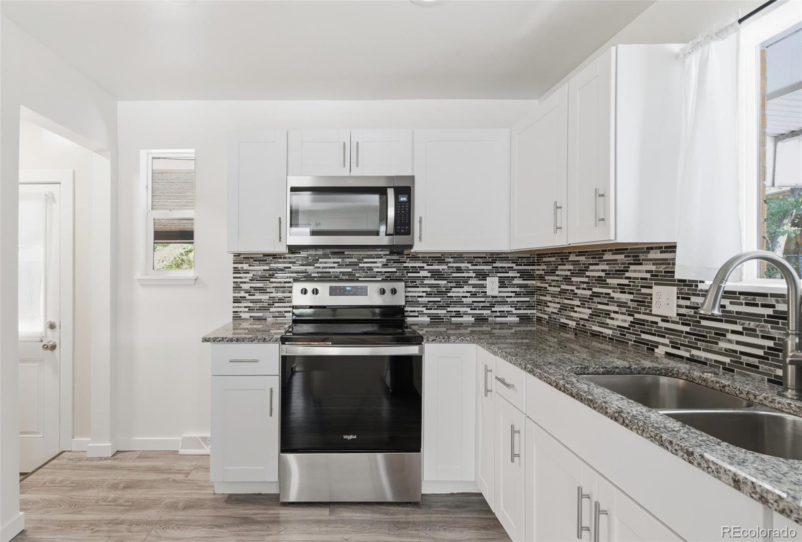 MLS Image #9 for 8461  faraday street,denver, Colorado