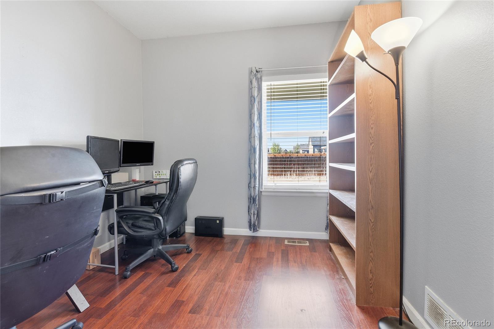 MLS Image #15 for 55470 e 27th place,strasburg, Colorado