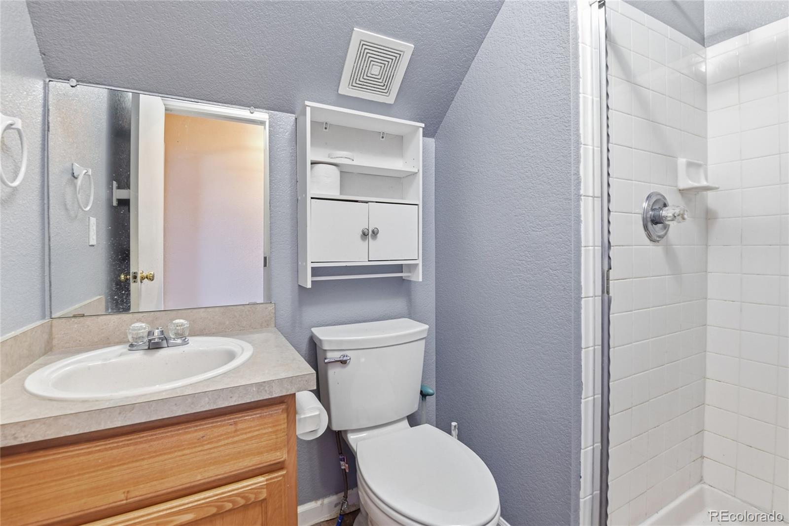 MLS Image #21 for 55470 e 27th place,strasburg, Colorado