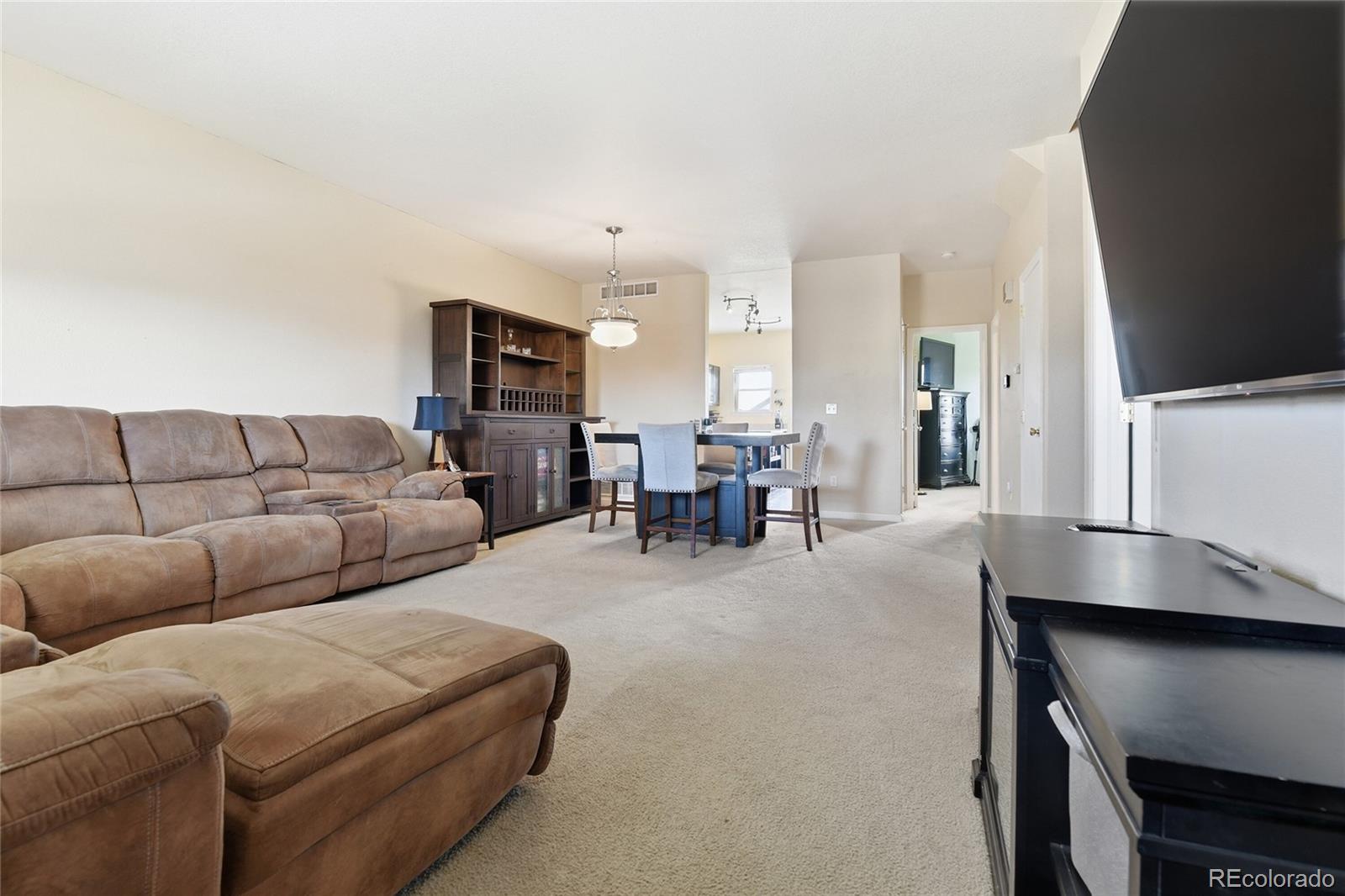 MLS Image #3 for 55470 e 27th place,strasburg, Colorado