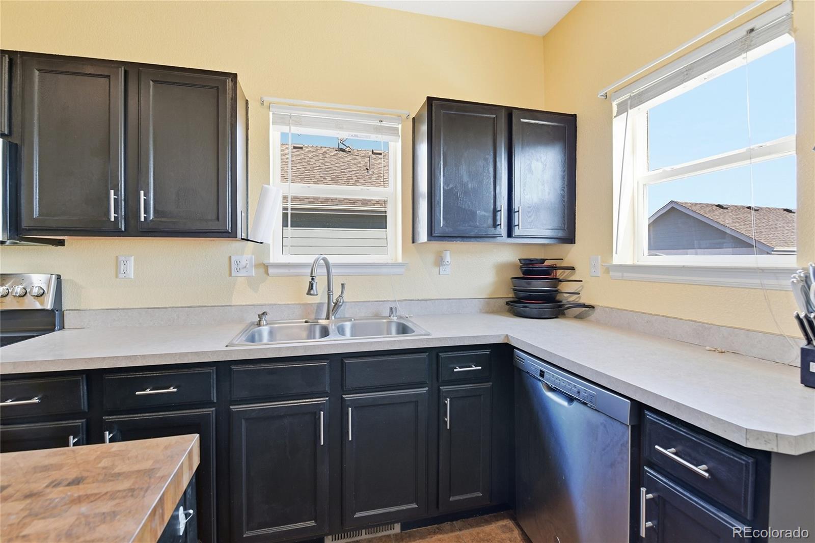 MLS Image #8 for 55470 e 27th place,strasburg, Colorado