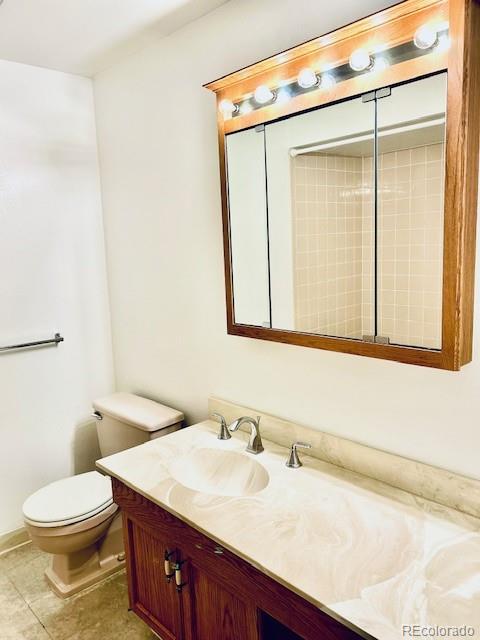 MLS Image #10 for 2352 s holland street,lakewood, Colorado