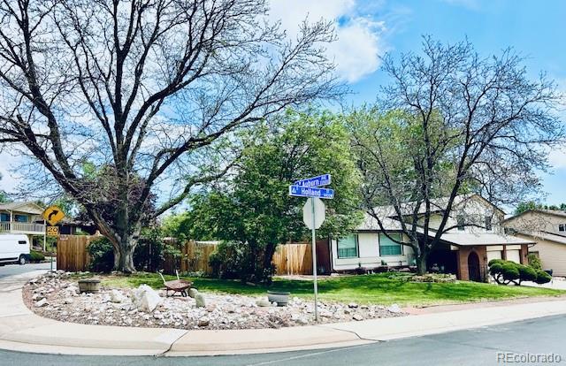 MLS Image #2 for 2352 s holland street,lakewood, Colorado
