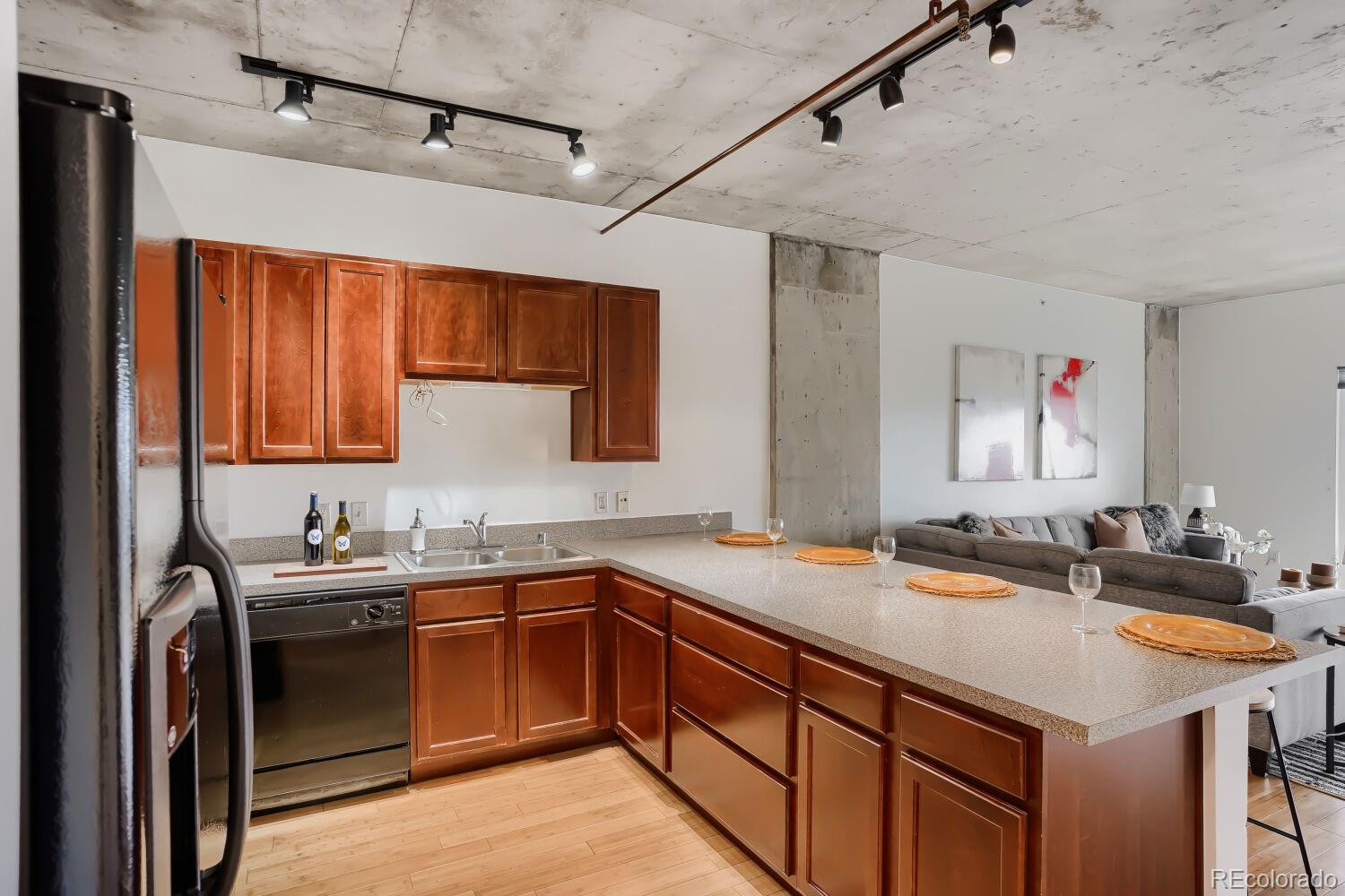 MLS Image #14 for 1475  delgany street 508,denver, Colorado
