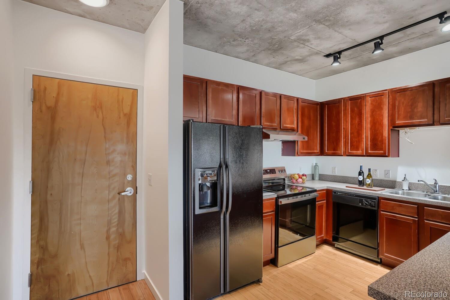 MLS Image #15 for 1475  delgany street 508,denver, Colorado