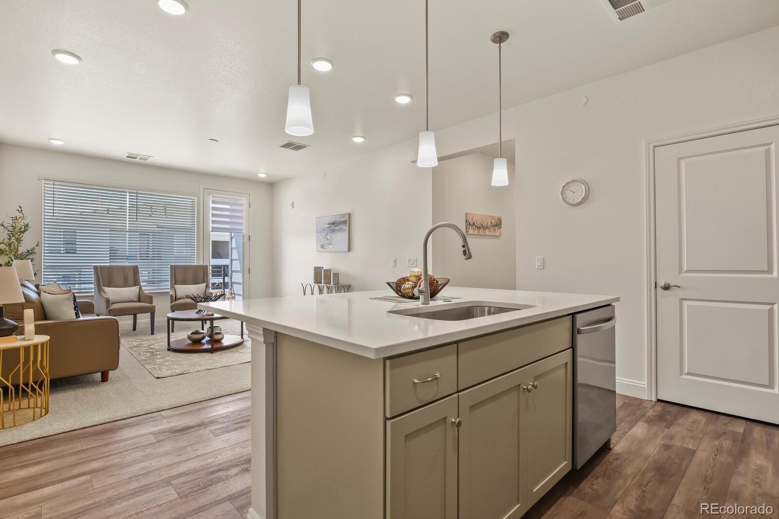 MLS Image #4 for 16841  askins loop 301,parker, Colorado