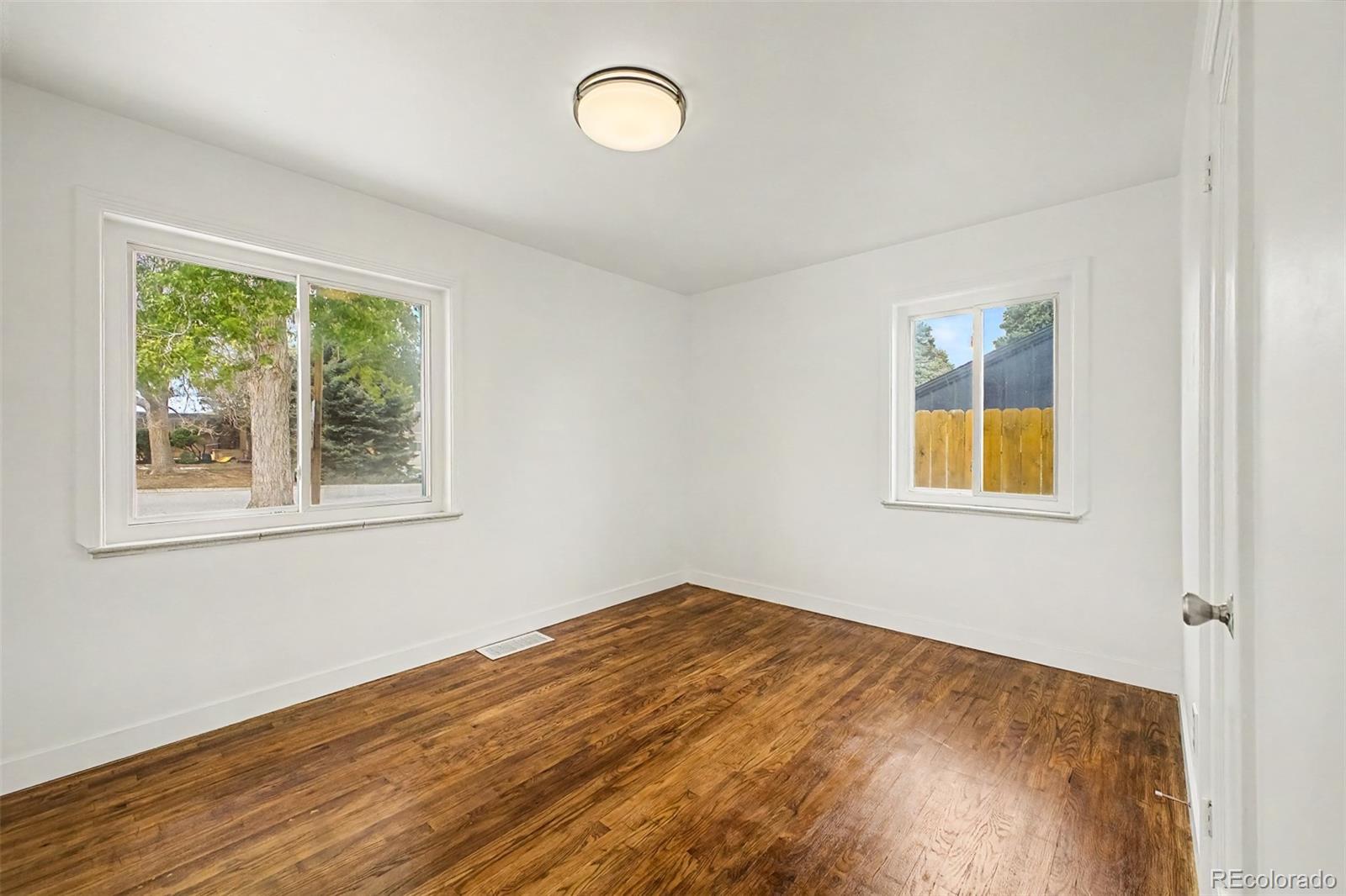 MLS Image #20 for 3440 s dahlia street,denver, Colorado