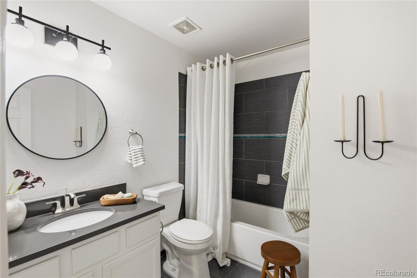 MLS Image #18 for 2108 w 54th avenue,denver, Colorado
