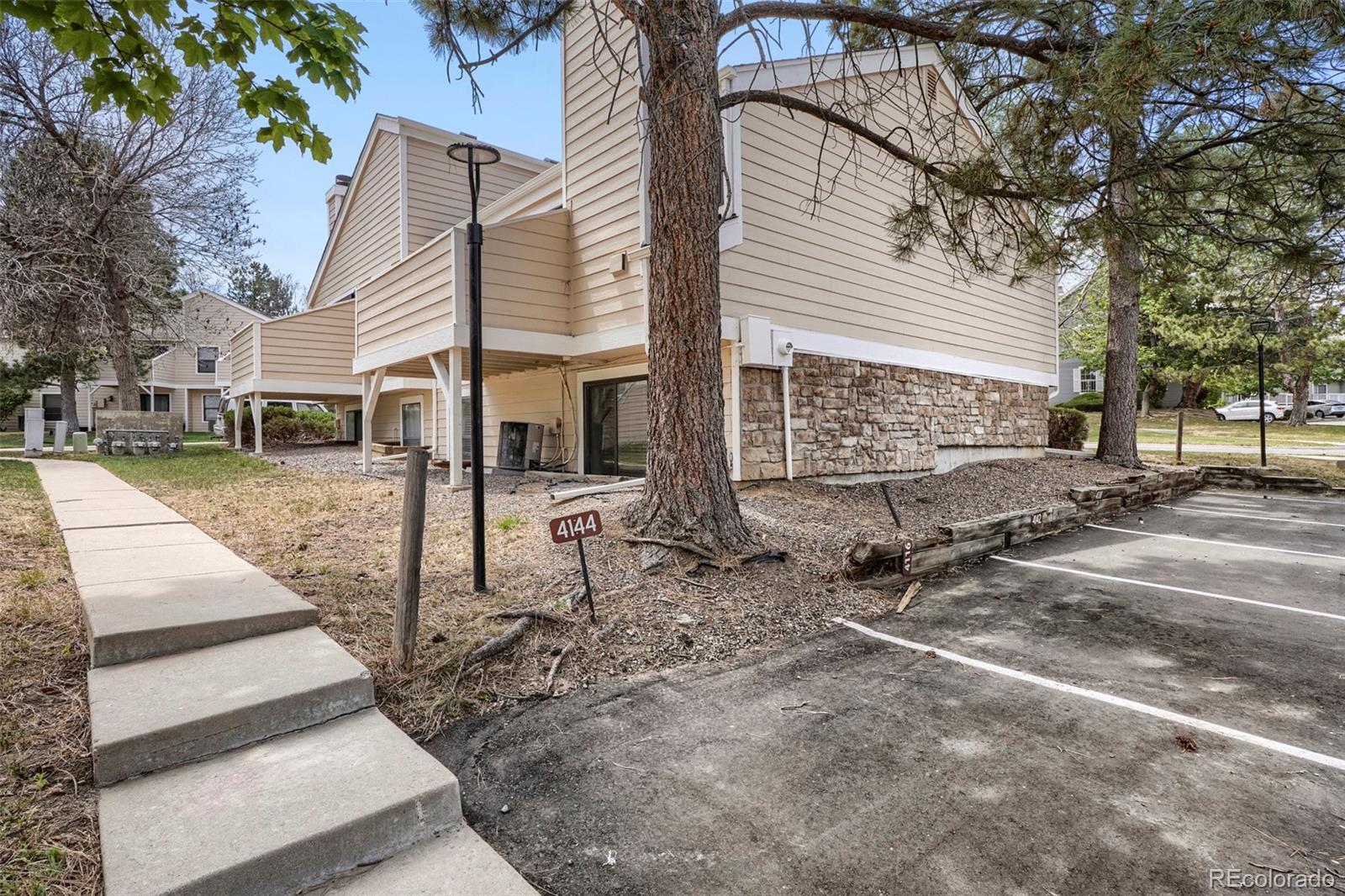 MLS Image #23 for 4136 s rifle way,aurora, Colorado