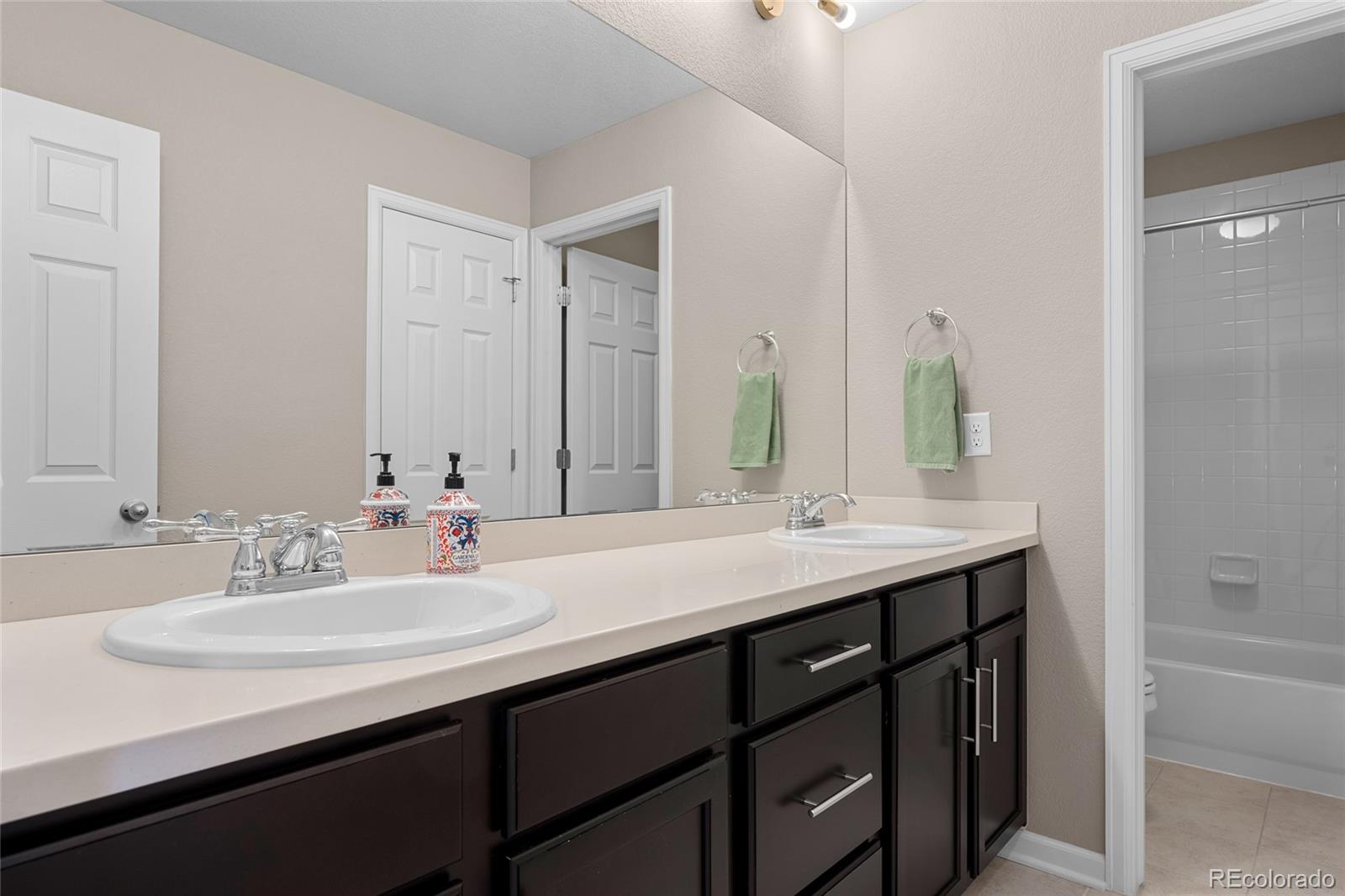 MLS Image #42 for 3614 s xenia street,denver, Colorado