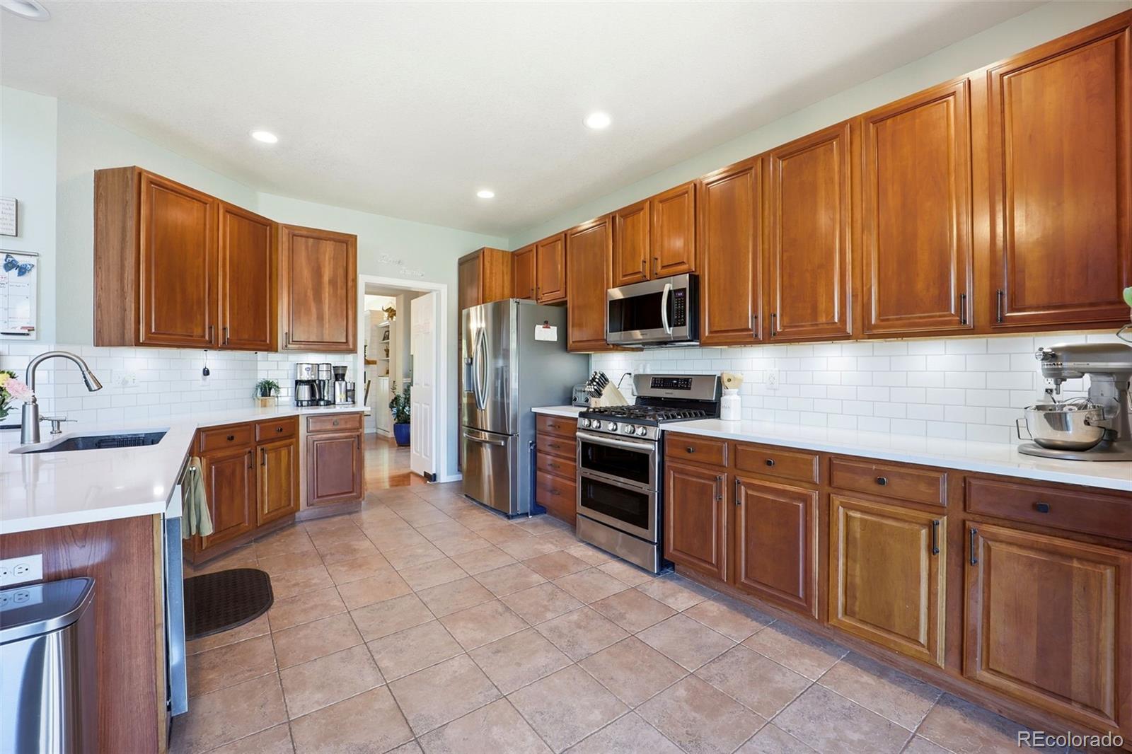 MLS Image #11 for 7703  rampart way,littleton, Colorado