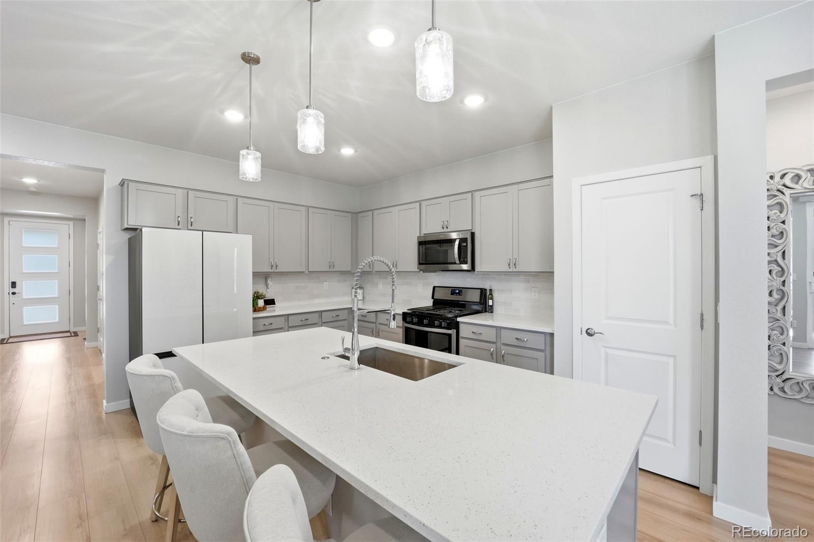 MLS Image #11 for 3836 n catawba way,aurora, Colorado