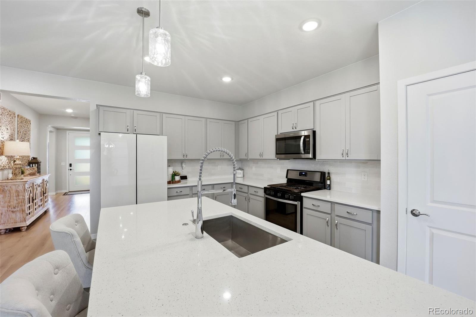 MLS Image #13 for 3836 n catawba way,aurora, Colorado