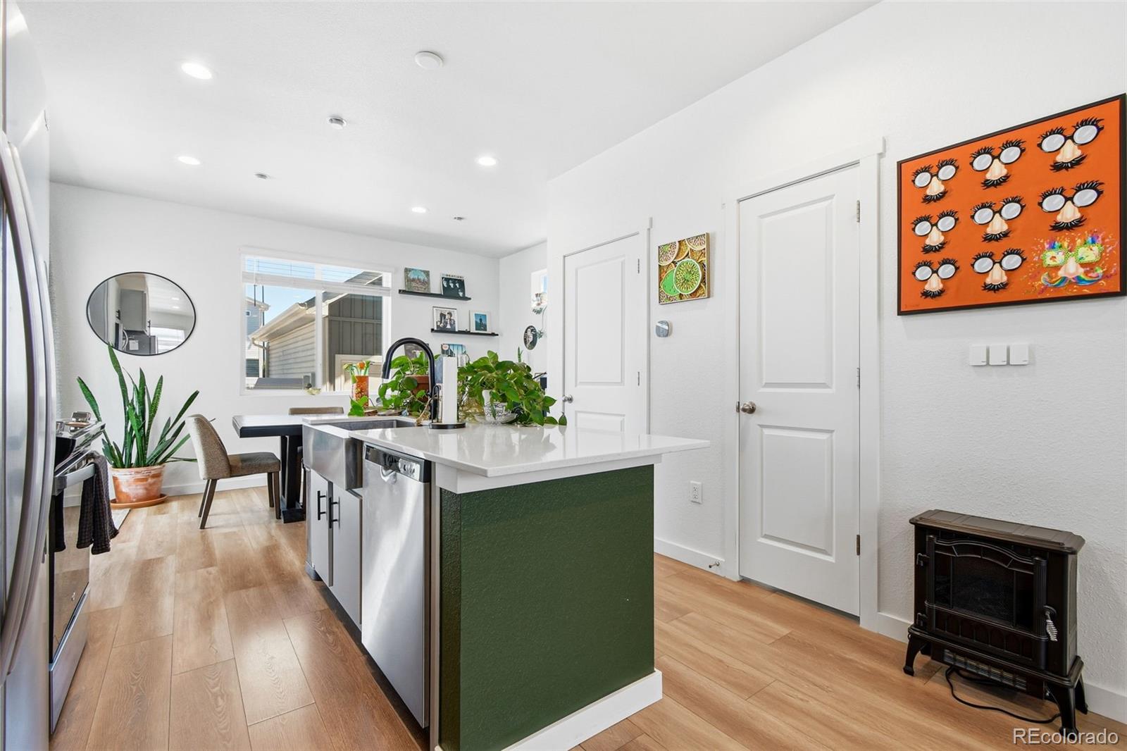 MLS Image #10 for 5026 n walden way,denver, Colorado