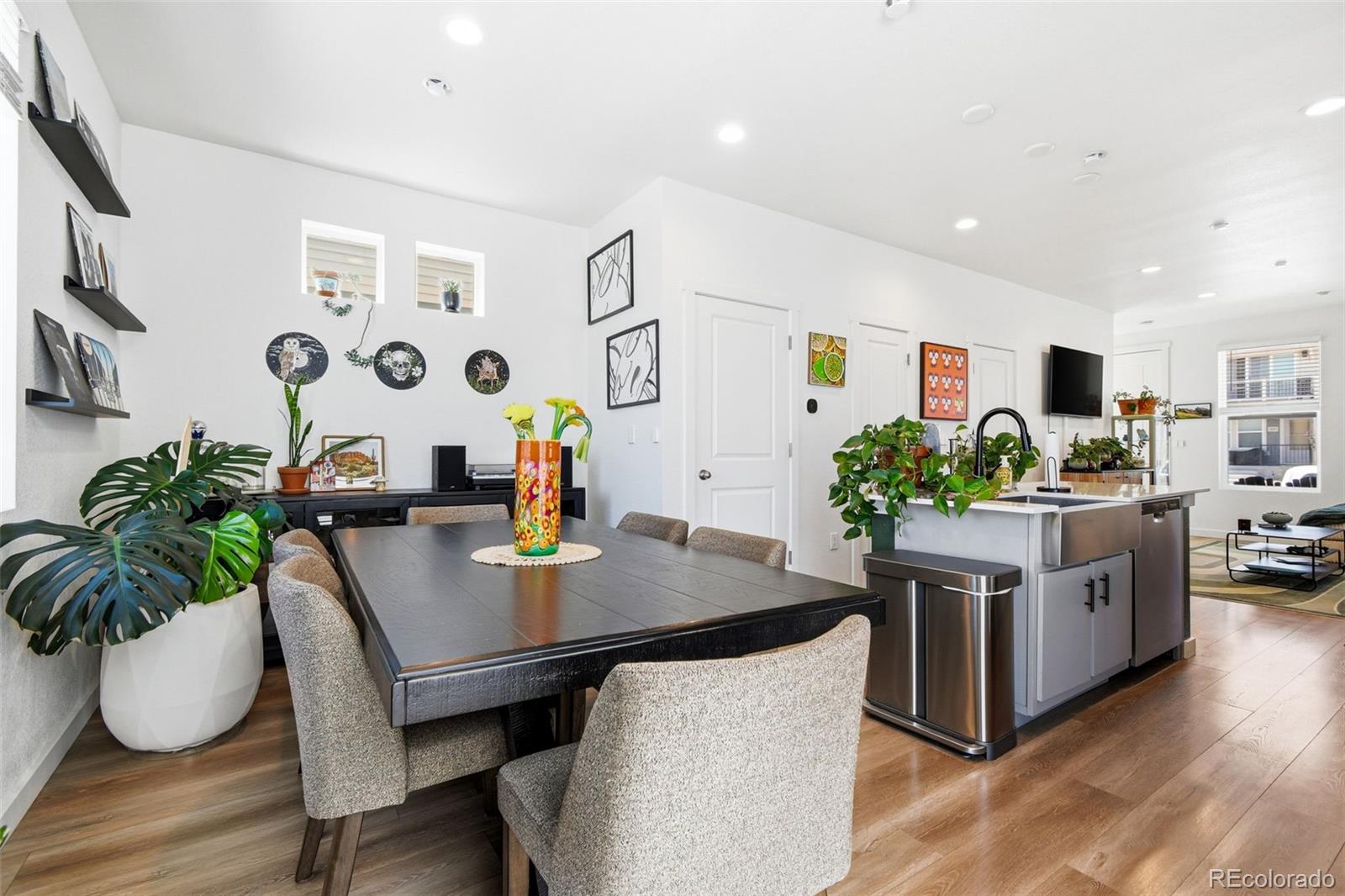 MLS Image #19 for 5026 n walden way,denver, Colorado
