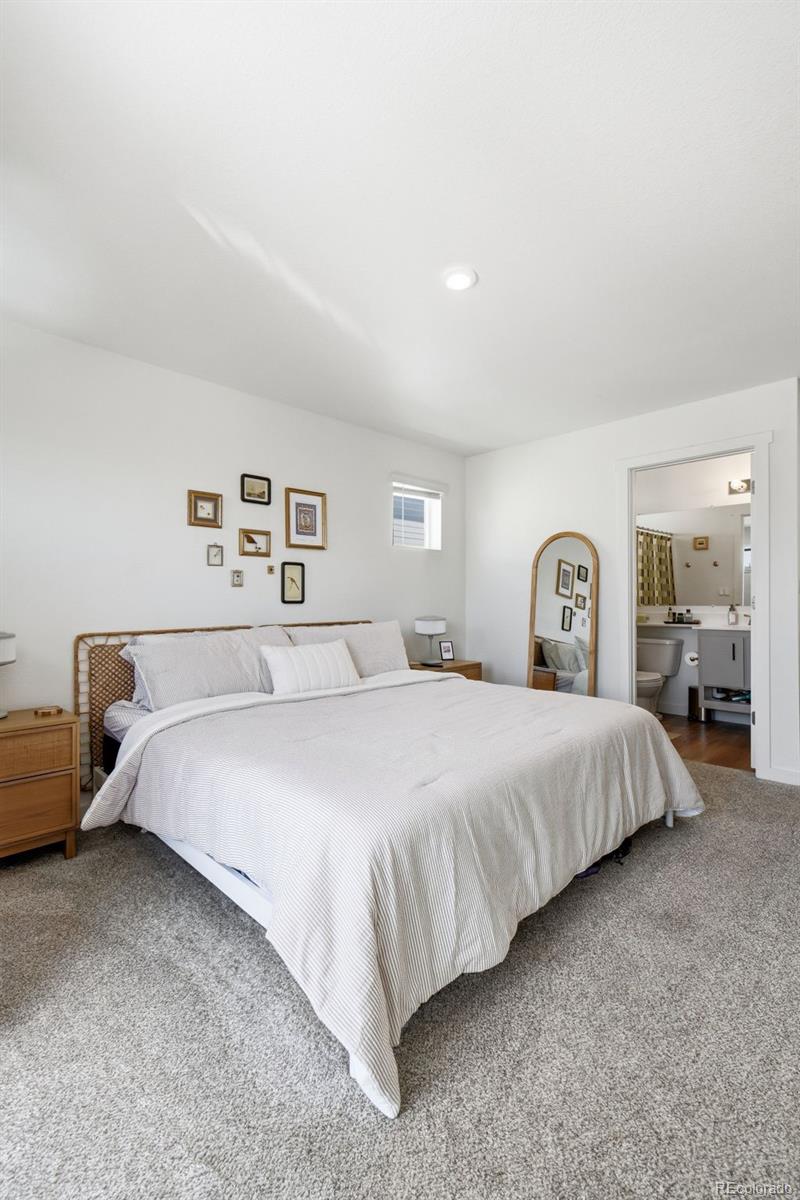 MLS Image #29 for 5026 n walden way,denver, Colorado