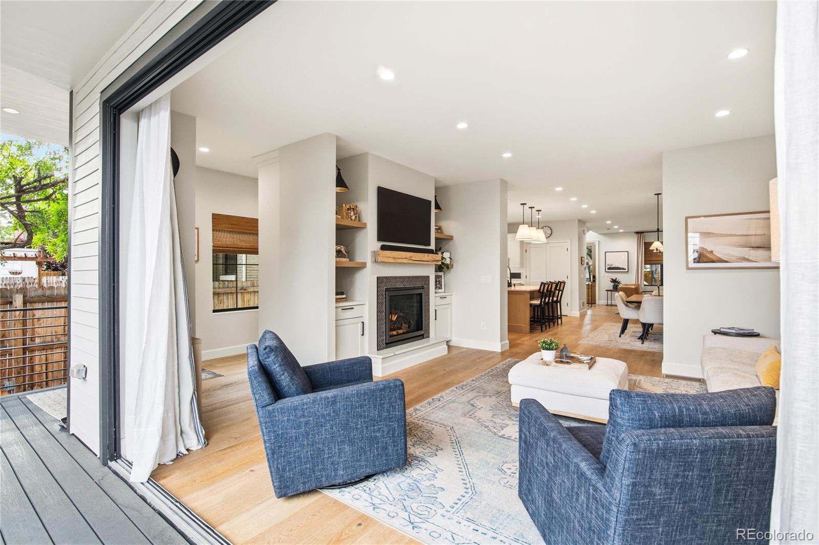 MLS Image #11 for 3364 w moncrieff place,denver, Colorado