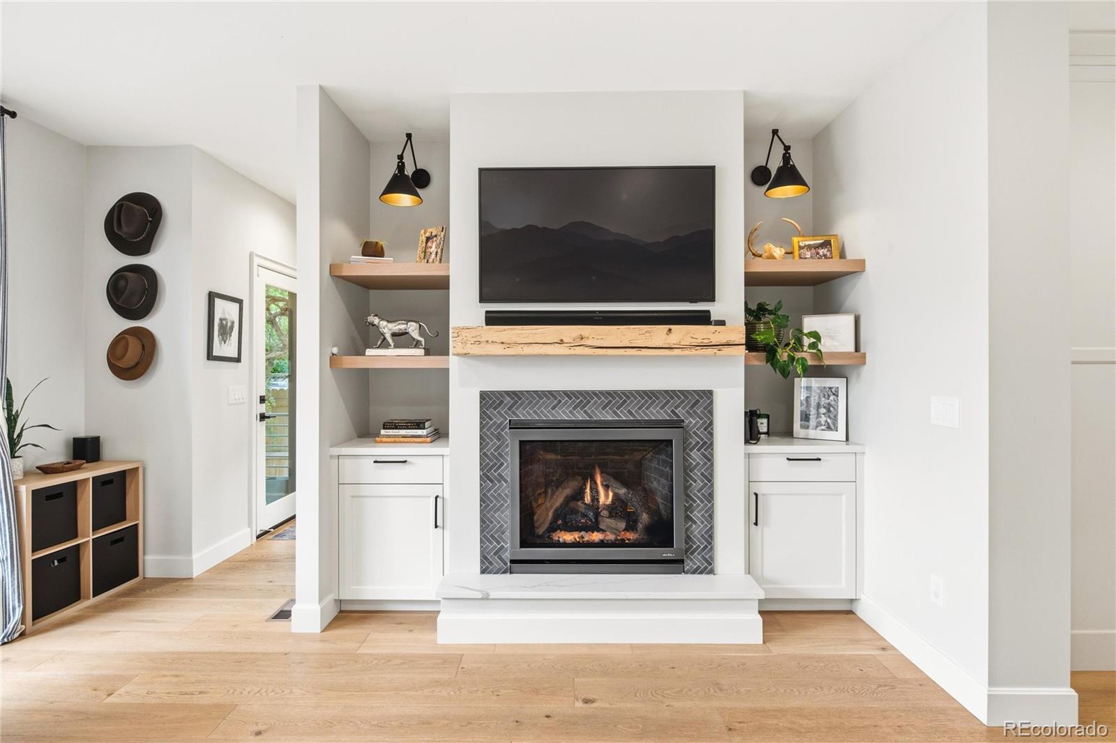 MLS Image #12 for 3364 w moncrieff place,denver, Colorado