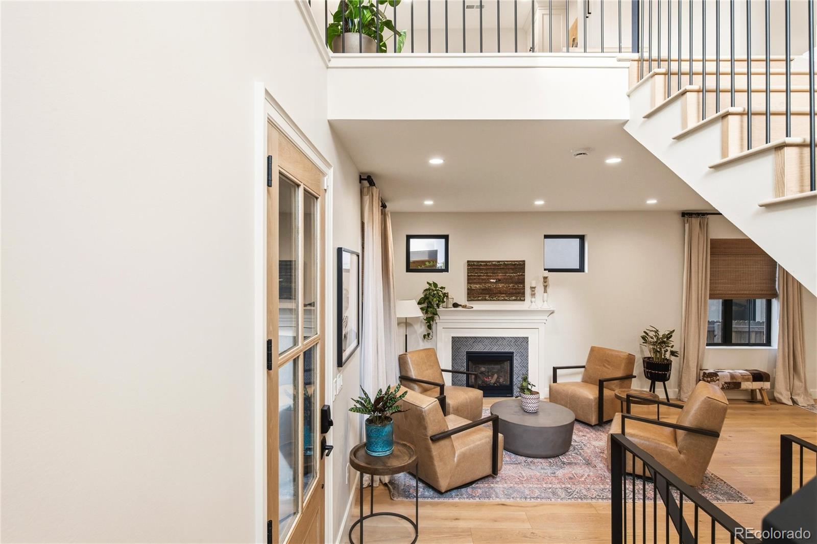 MLS Image #15 for 3364 w moncrieff place,denver, Colorado