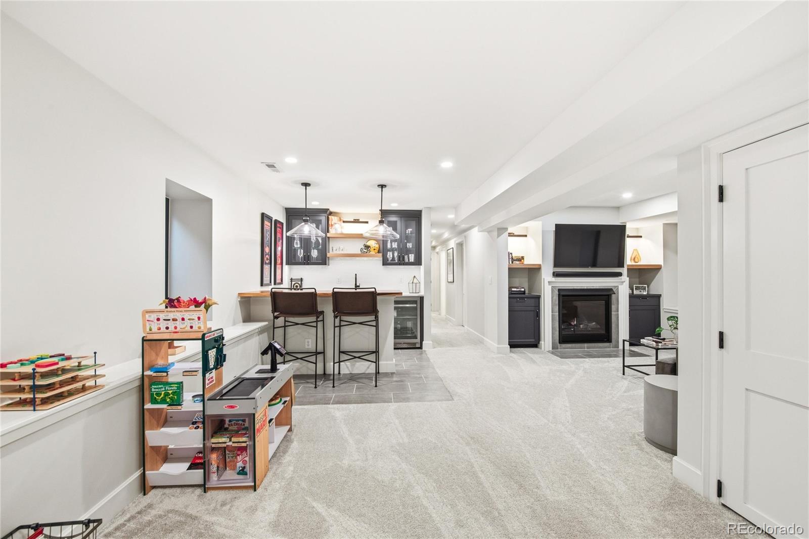 MLS Image #31 for 3364 w moncrieff place,denver, Colorado